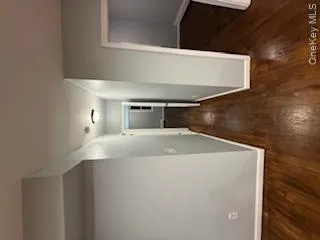 17724 106th Avenue, New York, NY, 3 Bedrooms Bedrooms, 5 Rooms Rooms,1 BathroomBathrooms,Residential Lease,For Rent,106th,0,984863 17724 106th Avenue, New York, NY, 3 Bedrooms Bedrooms, 5 Rooms Rooms,1 BathroomBathrooms,Residential Lease,For Rent,106th,0,984863