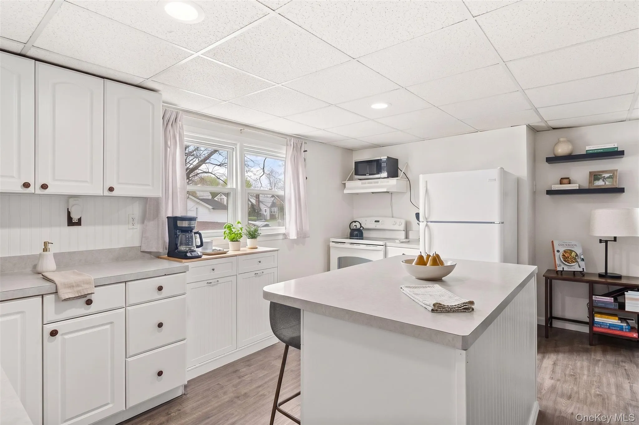 4 Erlwein Court, Oyster Bay, NY, 4 Bedrooms Bedrooms, 10 Rooms Rooms,2 BathroomsBathrooms,Residential,For Rent,Erlwein,0,984867 4 Erlwein Court, Oyster Bay, NY, 4 Bedrooms Bedrooms, 10 Rooms Rooms,2 BathroomsBathrooms,Residential,For Rent,Erlwein,0,984867
