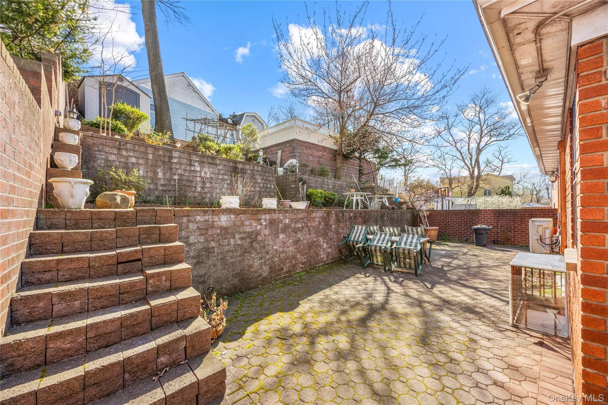 45-76 Browvale Lane, New York, NY, 3 Bedrooms Bedrooms, 8 Rooms Rooms,3 BathroomsBathrooms,Residential Lease,For Rent,Browvale,0,984868 45-76 Browvale Lane, New York, NY, 3 Bedrooms Bedrooms, 8 Rooms Rooms,3 BathroomsBathrooms,Residential Lease,For Rent,Browvale,0,984868