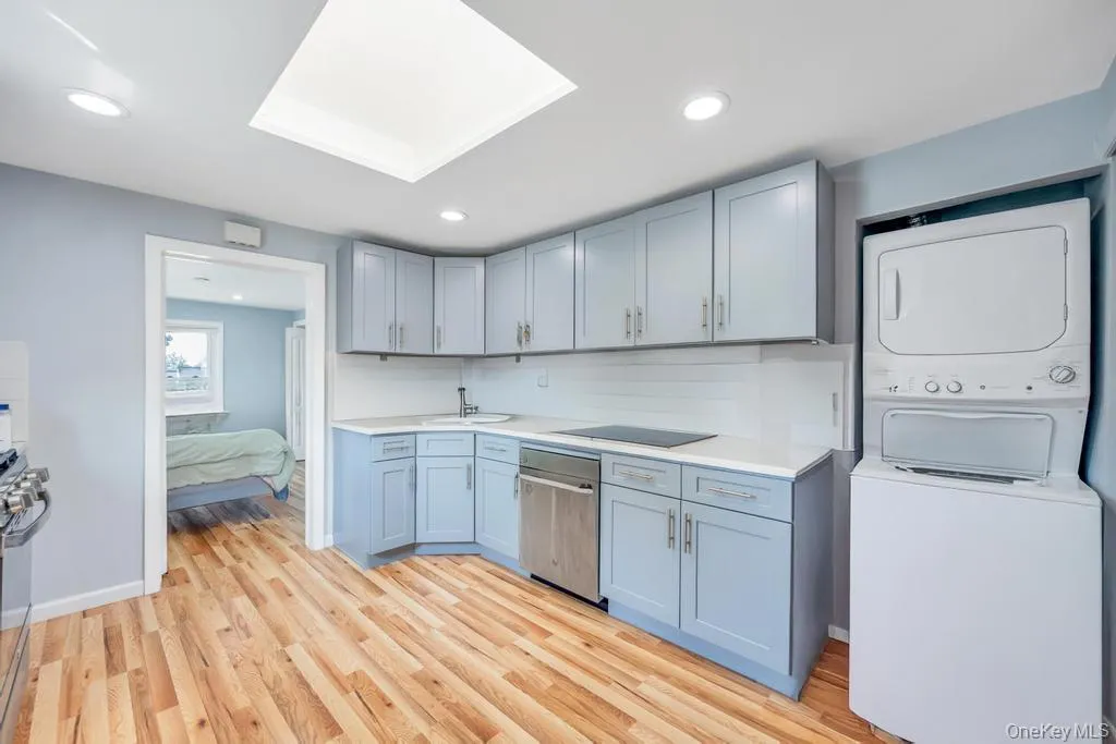 10 Harrison, Oyster Bay, NY, 2 Bedrooms Bedrooms, 5 Rooms Rooms,1 BathroomBathrooms,Residential Lease,For Rent,Harrison,0,984881 10 Harrison, Oyster Bay, NY, 2 Bedrooms Bedrooms, 5 Rooms Rooms,1 BathroomBathrooms,Residential Lease,For Rent,Harrison,0,984881