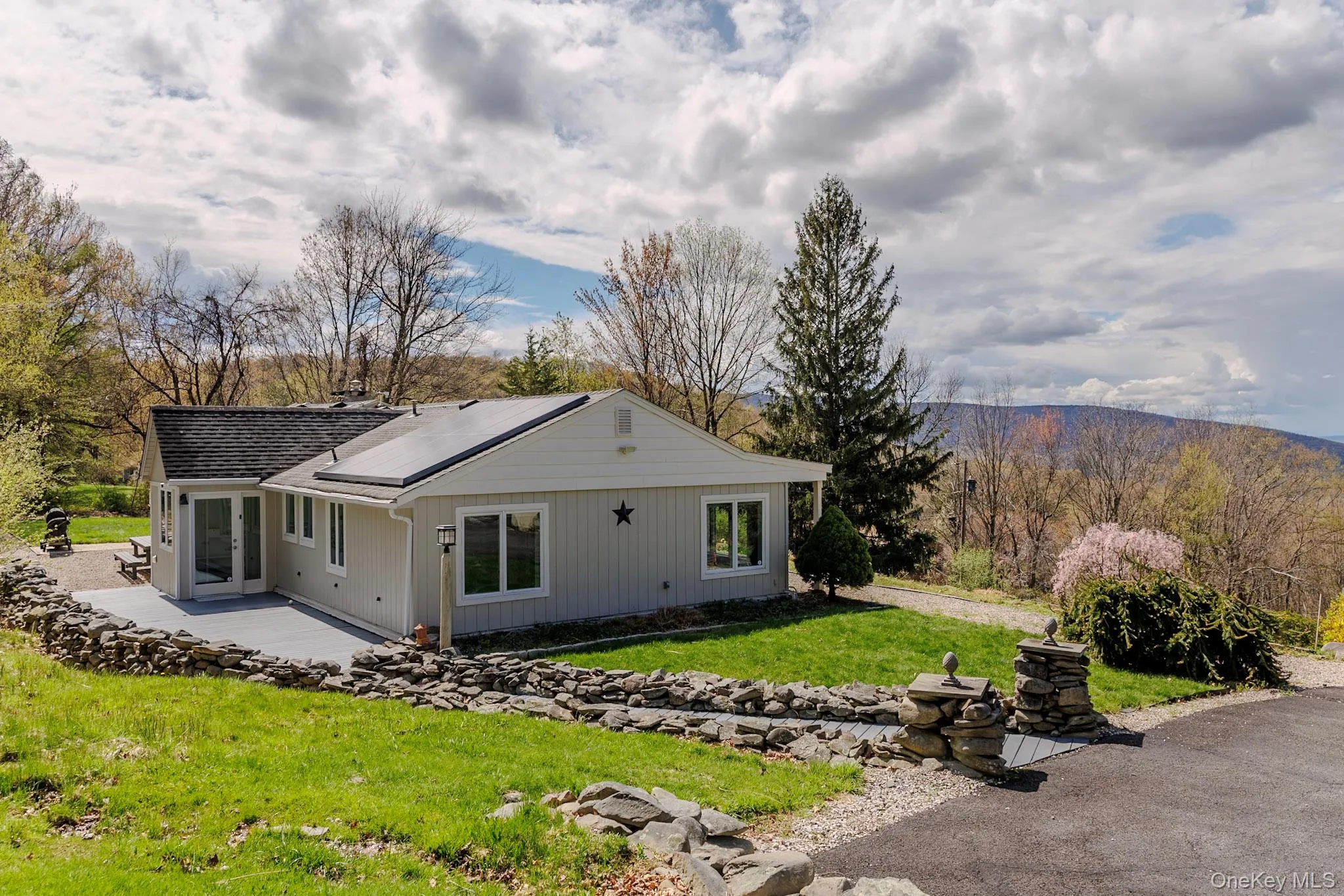 8 Horizon Road, Cornwall, NY, 3 Bedrooms Bedrooms, 3 Rooms Rooms,2 BathroomsBathrooms,Residential,For Rent,Horizon,0,984883 8 Horizon Road, Cornwall, NY, 3 Bedrooms Bedrooms, 3 Rooms Rooms,2 BathroomsBathrooms,Residential,For Rent,Horizon,0,984883