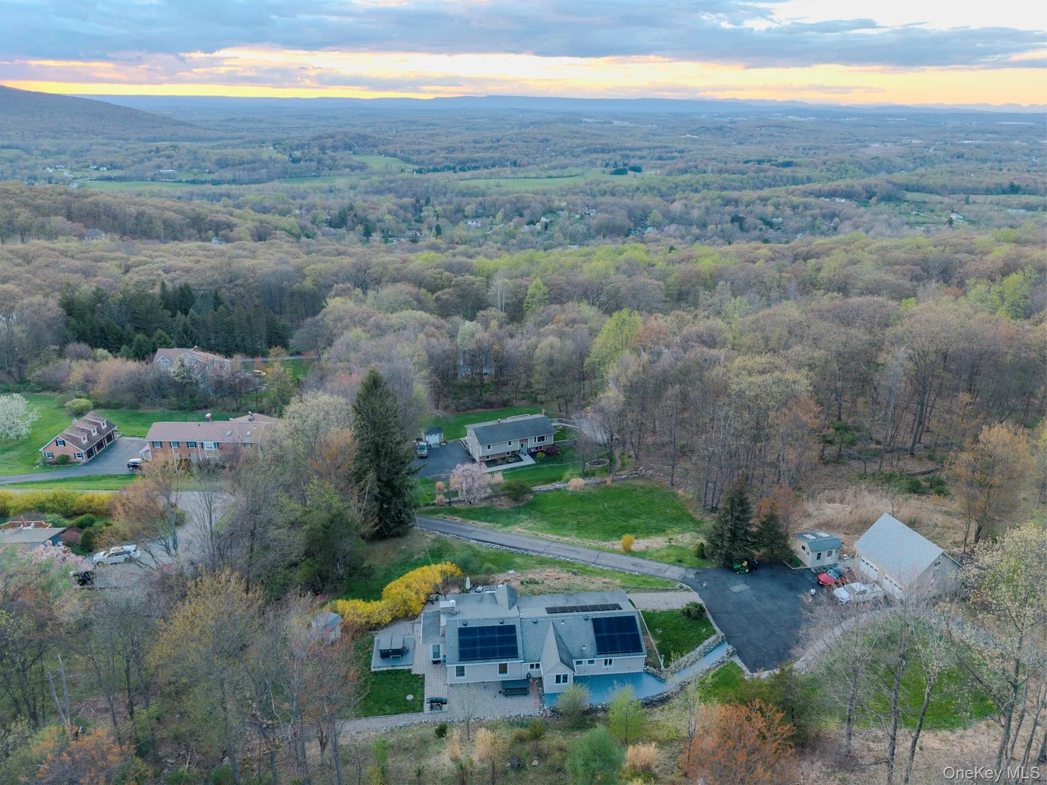 8 Horizon Road, Cornwall, NY, 3 Bedrooms Bedrooms, 3 Rooms Rooms,2 BathroomsBathrooms,Residential,For Rent,Horizon,0,984883 8 Horizon Road, Cornwall, NY, 3 Bedrooms Bedrooms, 3 Rooms Rooms,2 BathroomsBathrooms,Residential,For Rent,Horizon,0,984883