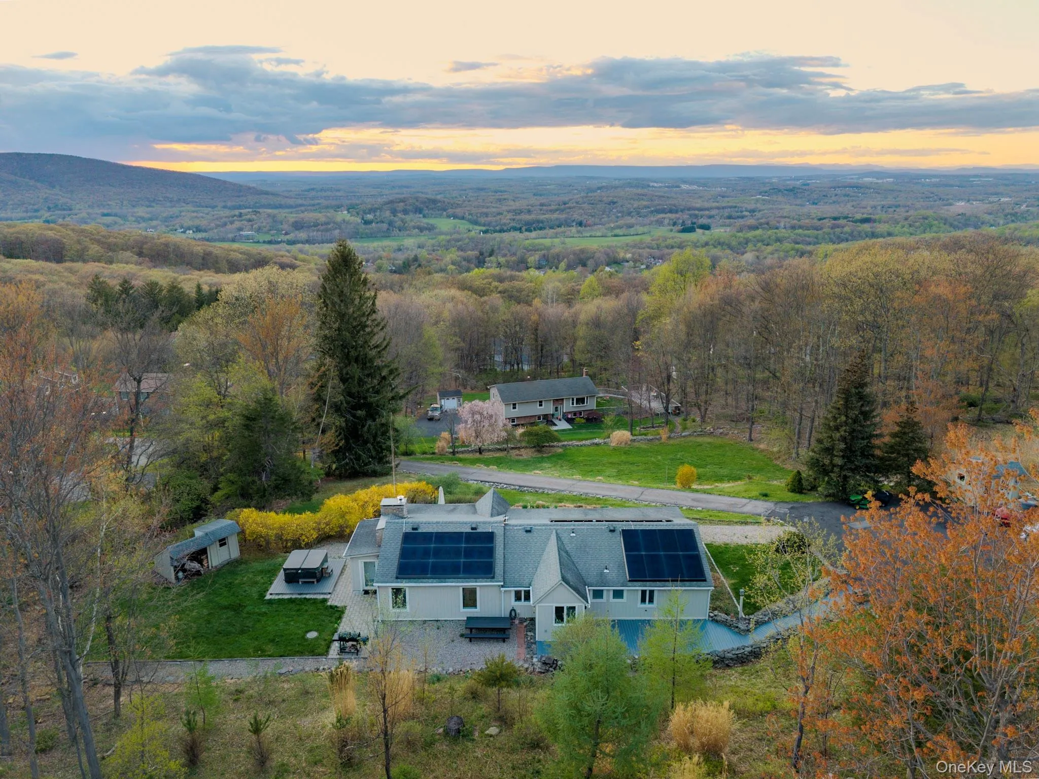 8 Horizon Road, Cornwall, NY, 3 Bedrooms Bedrooms, 3 Rooms Rooms,2 BathroomsBathrooms,Residential,For Rent,Horizon,0,984883 8 Horizon Road, Cornwall, NY, 3 Bedrooms Bedrooms, 3 Rooms Rooms,2 BathroomsBathrooms,Residential,For Rent,Horizon,0,984883