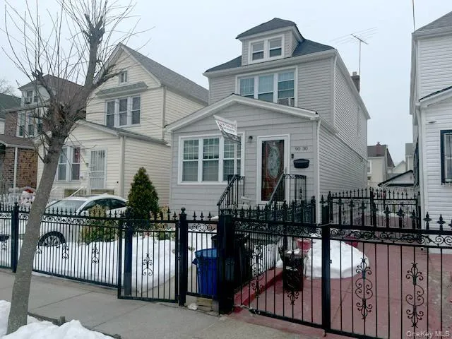9030 Vanderveer Street, New York, NY, 3 Bedrooms Bedrooms, 6 Rooms Rooms,3 BathroomsBathrooms,Residential,For Rent,Vanderveer,0,984901 9030 Vanderveer Street, New York, NY, 3 Bedrooms Bedrooms, 6 Rooms Rooms,3 BathroomsBathrooms,Residential,For Rent,Vanderveer,0,984901