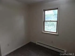 21 BROADWAY, Red Hook, NY, 3 Bedrooms Bedrooms, 6 Rooms Rooms,1 BathroomBathrooms,Residential Lease,For Rent,BROADWAY,0,984904 21 BROADWAY, Red Hook, NY, 3 Bedrooms Bedrooms, 6 Rooms Rooms,1 BathroomBathrooms,Residential Lease,For Rent,BROADWAY,0,984904