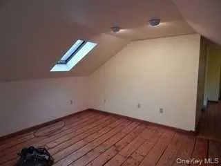 21 BROADWAY, Red Hook, NY, 3 Bedrooms Bedrooms, 6 Rooms Rooms,1 BathroomBathrooms,Residential Lease,For Rent,BROADWAY,0,984904 21 BROADWAY, Red Hook, NY, 3 Bedrooms Bedrooms, 6 Rooms Rooms,1 BathroomBathrooms,Residential Lease,For Rent,BROADWAY,0,984904