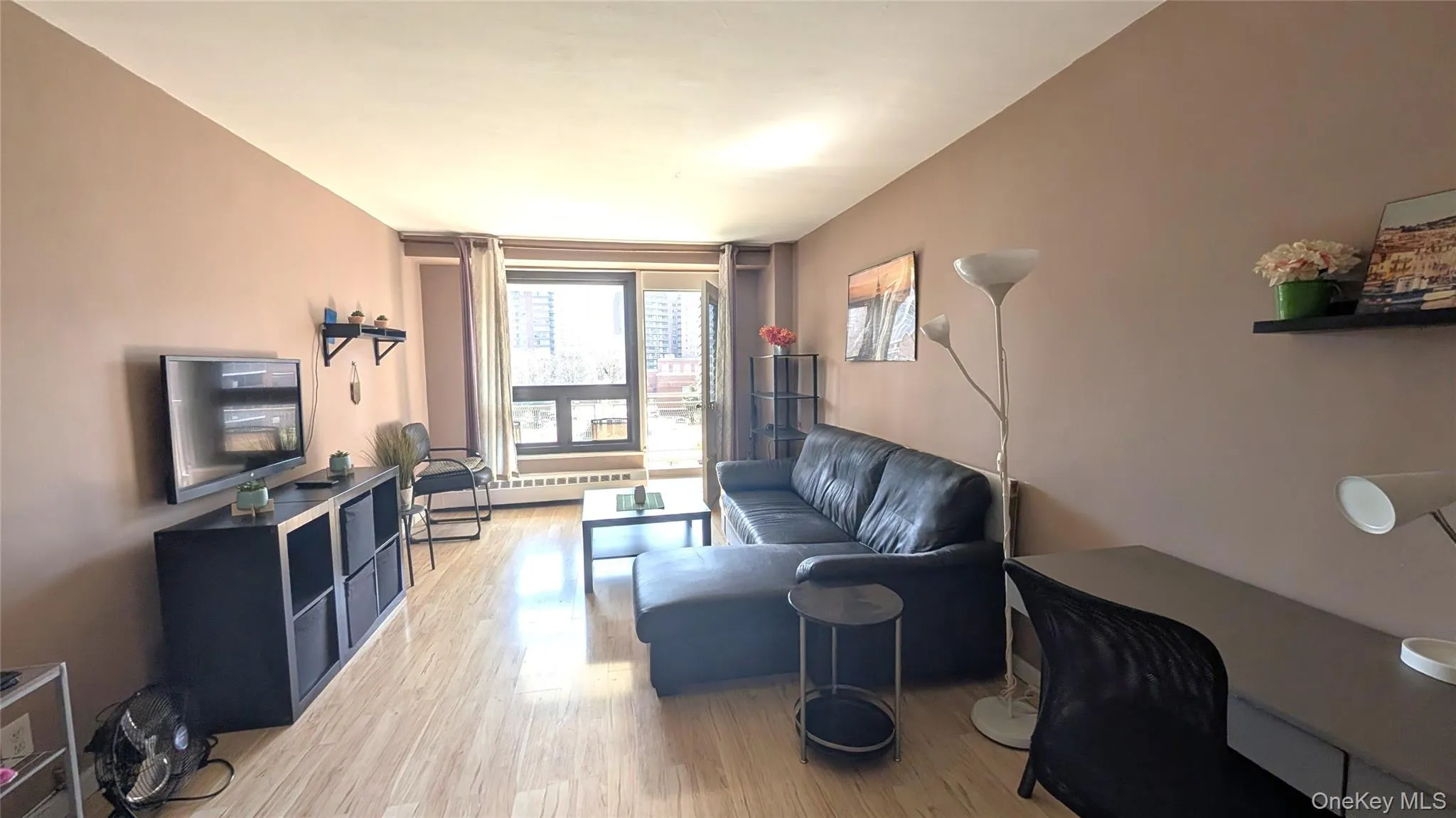 61-35 98 Street, New York, NY, 1 Bedroom Bedrooms, 4 Rooms Rooms,1 BathroomBathrooms,Residential Sale,For Rent,98,0,984918 61-35 98 Street, New York, NY, 1 Bedroom Bedrooms, 4 Rooms Rooms,1 BathroomBathrooms,Residential Sale,For Rent,98,0,984918