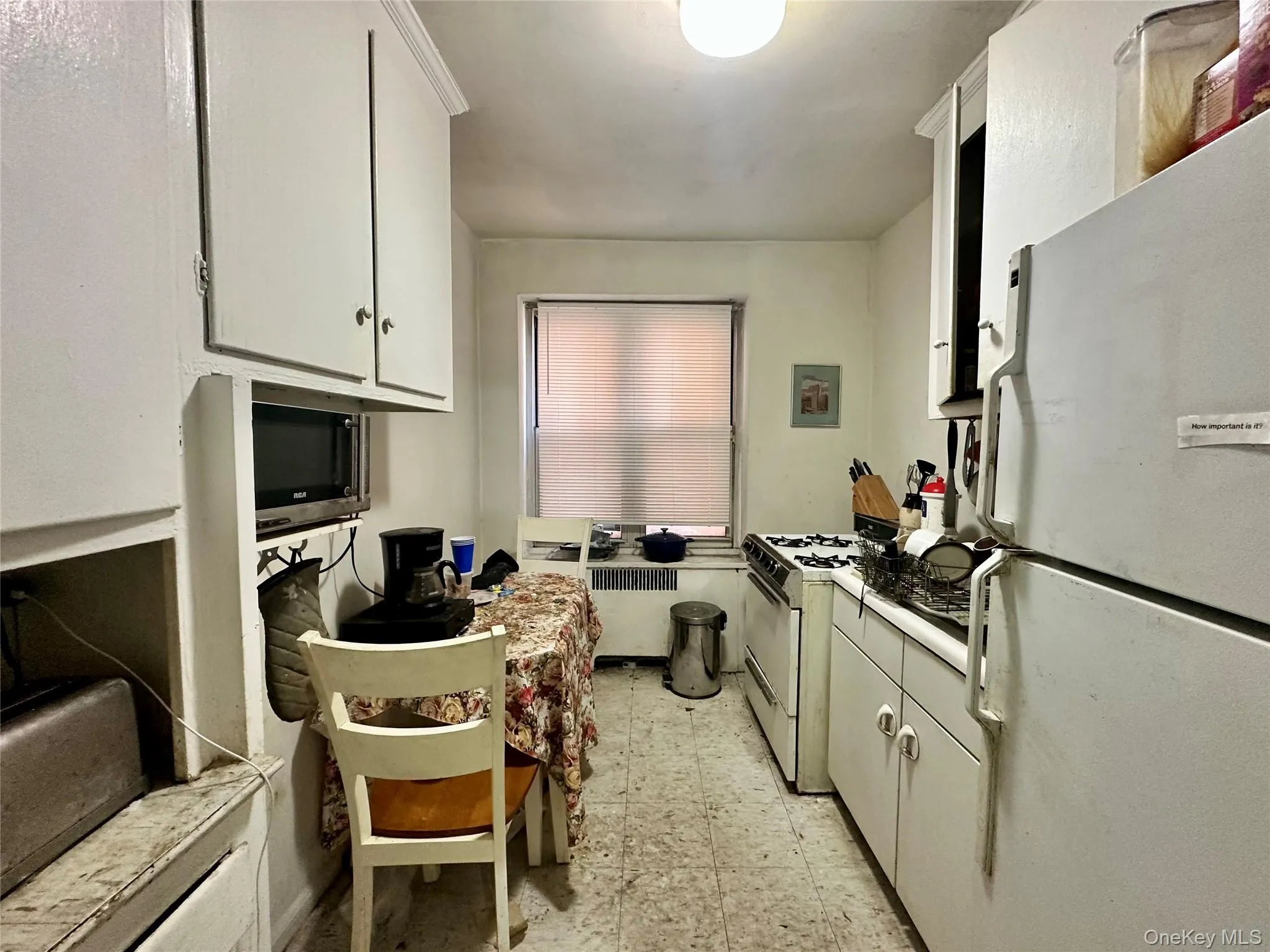 111-50 75th Road, New York, NY, 1 Bedroom Bedrooms, 4 Rooms Rooms,1 BathroomBathrooms,Residential,For Rent,75th,0,984927 111-50 75th Road, New York, NY, 1 Bedroom Bedrooms, 4 Rooms Rooms,1 BathroomBathrooms,Residential,For Rent,75th,0,984927