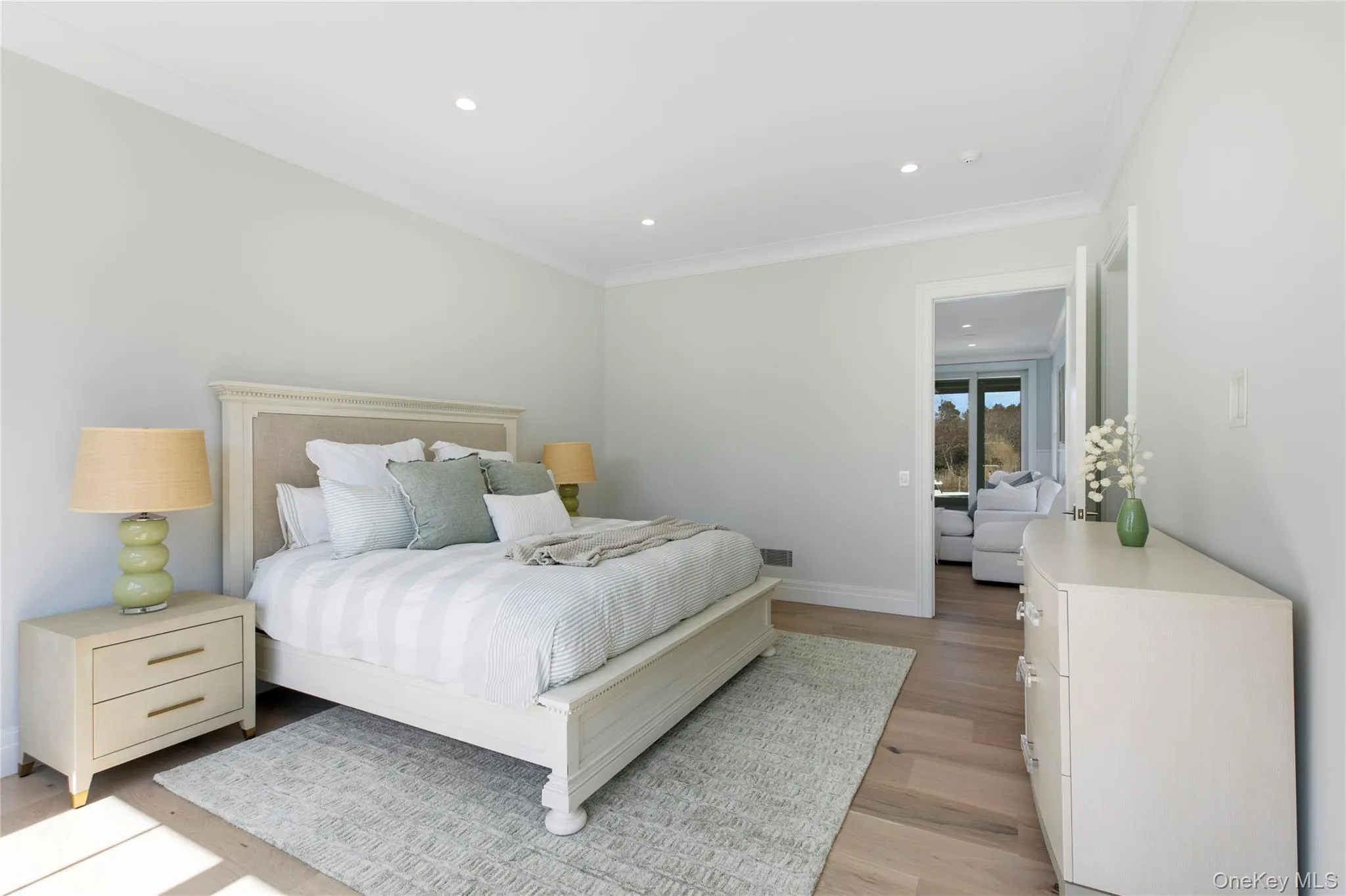 15 Old Point Road, Southampton, NY, 7 Bedrooms Bedrooms, 18 Rooms Rooms,6 BathroomsBathrooms,Residential,For Rent,Old Point,0,984952 15 Old Point Road, Southampton, NY, 7 Bedrooms Bedrooms, 18 Rooms Rooms,6 BathroomsBathrooms,Residential,For Rent,Old Point,0,984952