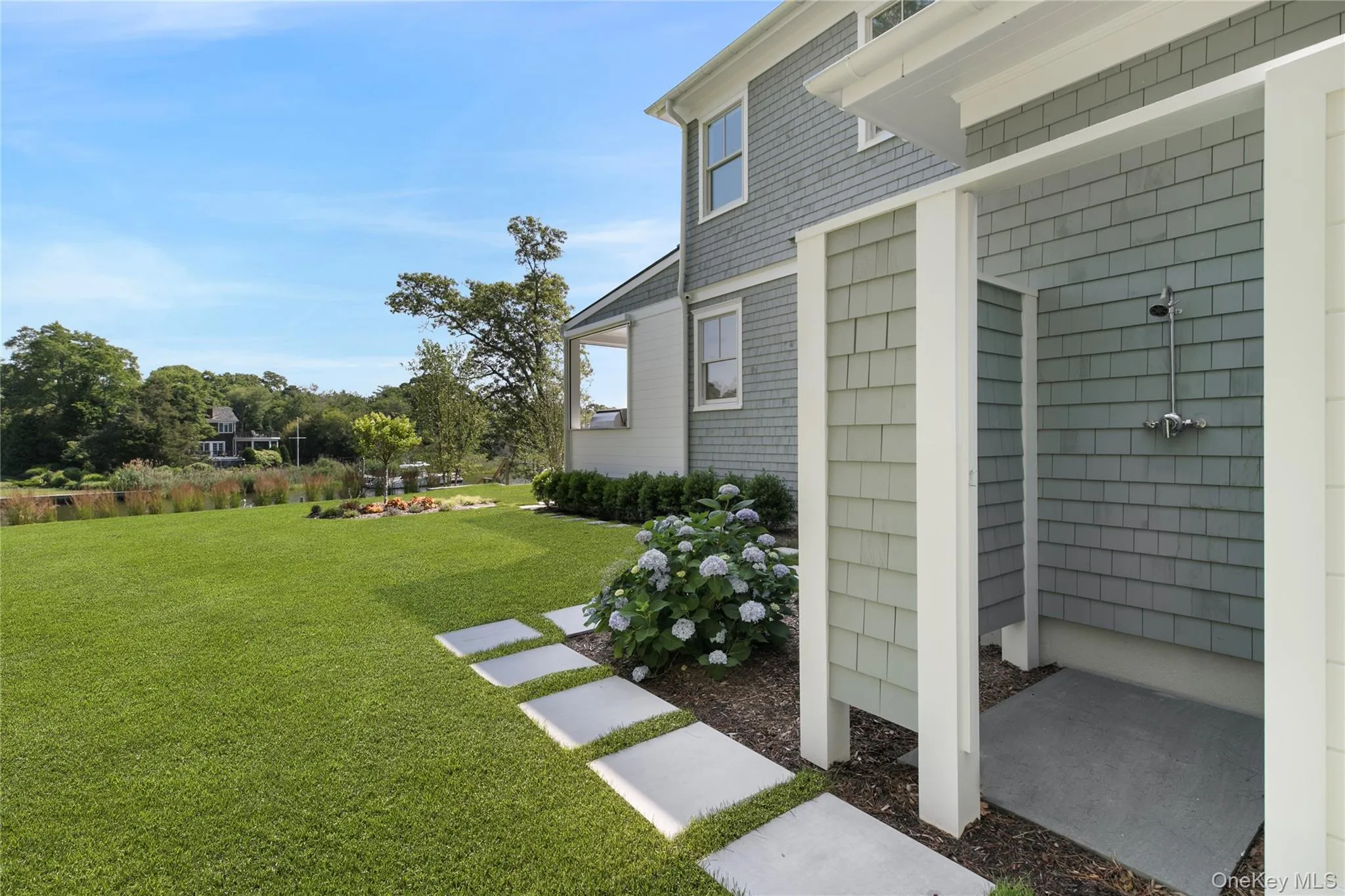 15 Old Point Road, Southampton, NY, 7 Bedrooms Bedrooms, 18 Rooms Rooms,6 BathroomsBathrooms,Residential,For Rent,Old Point,0,984952 15 Old Point Road, Southampton, NY, 7 Bedrooms Bedrooms, 18 Rooms Rooms,6 BathroomsBathrooms,Residential,For Rent,Old Point,0,984952