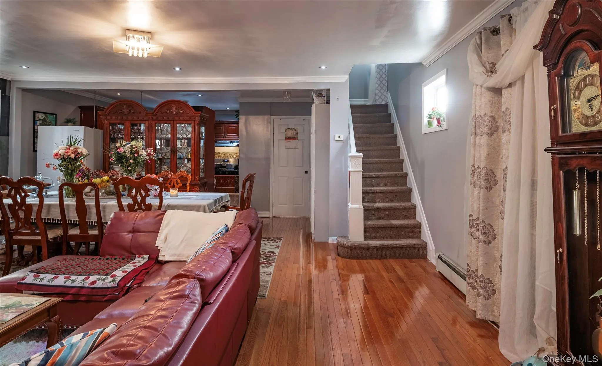 112-28 200 Street, New York, NY, 4 Bedrooms Bedrooms, 8 Rooms Rooms,3 BathroomsBathrooms,Residential Sale,For Rent,200,0,984966 112-28 200 Street, New York, NY, 4 Bedrooms Bedrooms, 8 Rooms Rooms,3 BathroomsBathrooms,Residential Sale,For Rent,200,0,984966