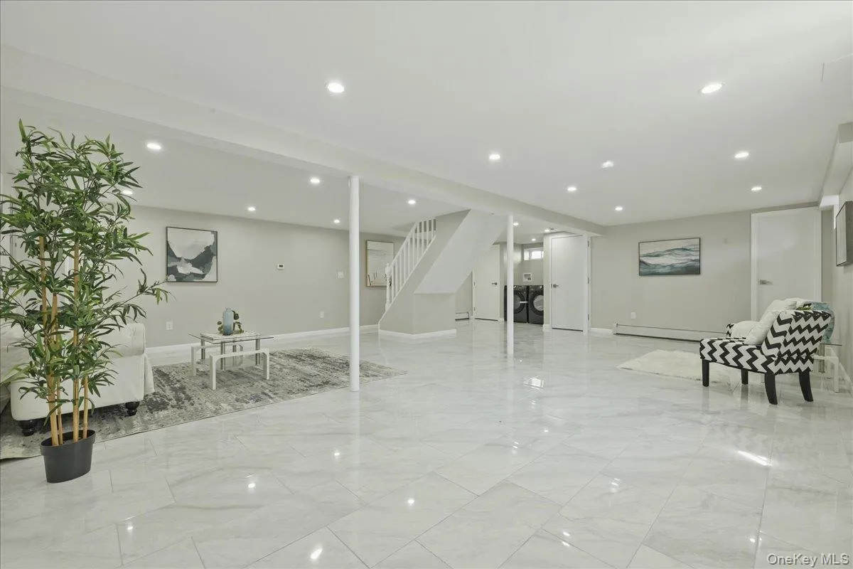 2726 Orchard Street, Hempstead, NY, 4 Bedrooms Bedrooms, 7 Rooms Rooms,3 BathroomsBathrooms,Residential,For Rent,Orchard,0,984982 2726 Orchard Street, Hempstead, NY, 4 Bedrooms Bedrooms, 7 Rooms Rooms,3 BathroomsBathrooms,Residential,For Rent,Orchard,0,984982