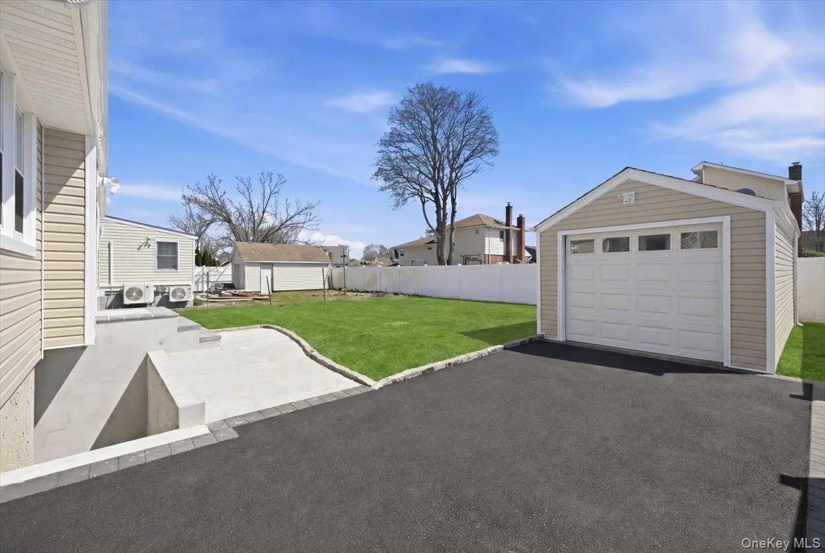 2726 Orchard Street, Hempstead, NY, 4 Bedrooms Bedrooms, 7 Rooms Rooms,3 BathroomsBathrooms,Residential,For Rent,Orchard,0,984982 2726 Orchard Street, Hempstead, NY, 4 Bedrooms Bedrooms, 7 Rooms Rooms,3 BathroomsBathrooms,Residential,For Rent,Orchard,0,984982