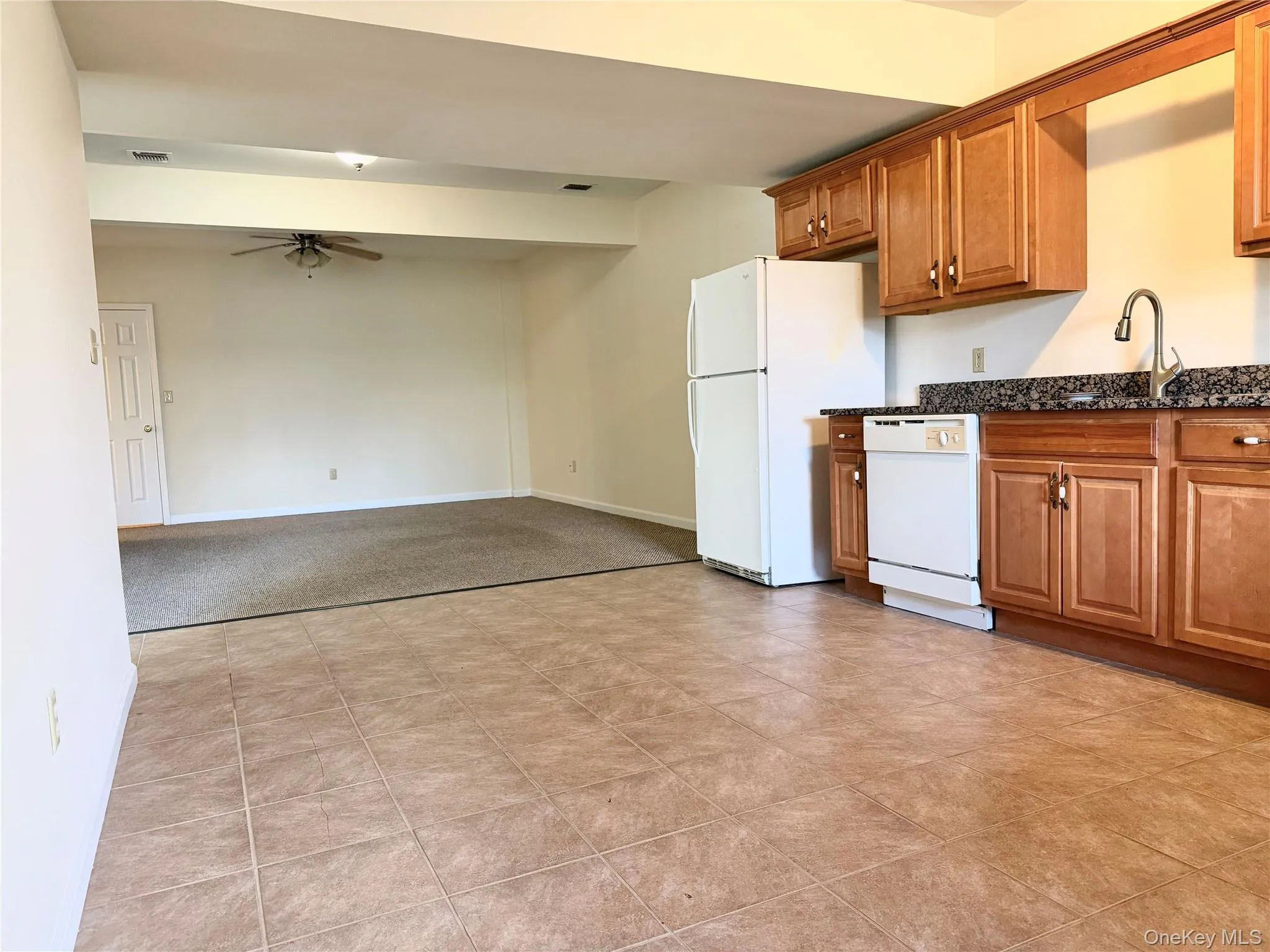 105 N Montgomery Street, Montgomery, NY, 2 Bedrooms Bedrooms, 6 Rooms Rooms,2 BathroomsBathrooms,Residential Lease,For Rent,N Montgomery,0,984984 105 N Montgomery Street, Montgomery, NY, 2 Bedrooms Bedrooms, 6 Rooms Rooms,2 BathroomsBathrooms,Residential Lease,For Rent,N Montgomery,0,984984