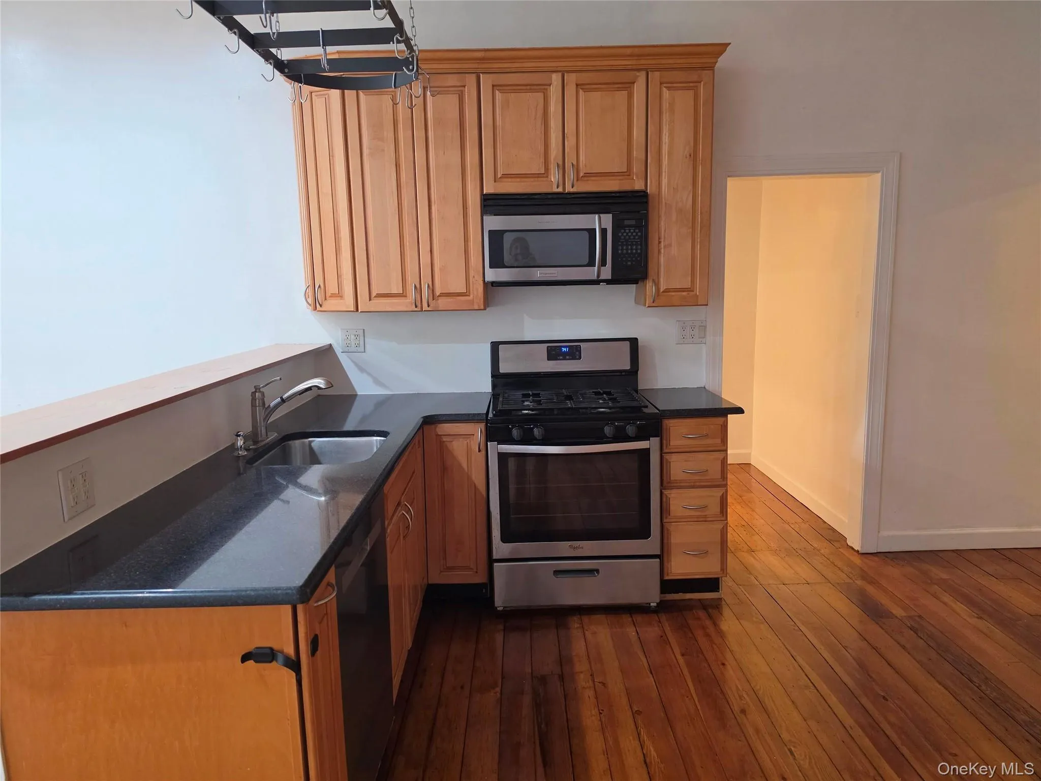 60 Main Street, Orangetown, NY, 2 Bedrooms Bedrooms, 6 Rooms Rooms,1 BathroomBathrooms,Residential Lease,For Rent,Main,0,985003 60 Main Street, Orangetown, NY, 2 Bedrooms Bedrooms, 6 Rooms Rooms,1 BathroomBathrooms,Residential Lease,For Rent,Main,0,985003