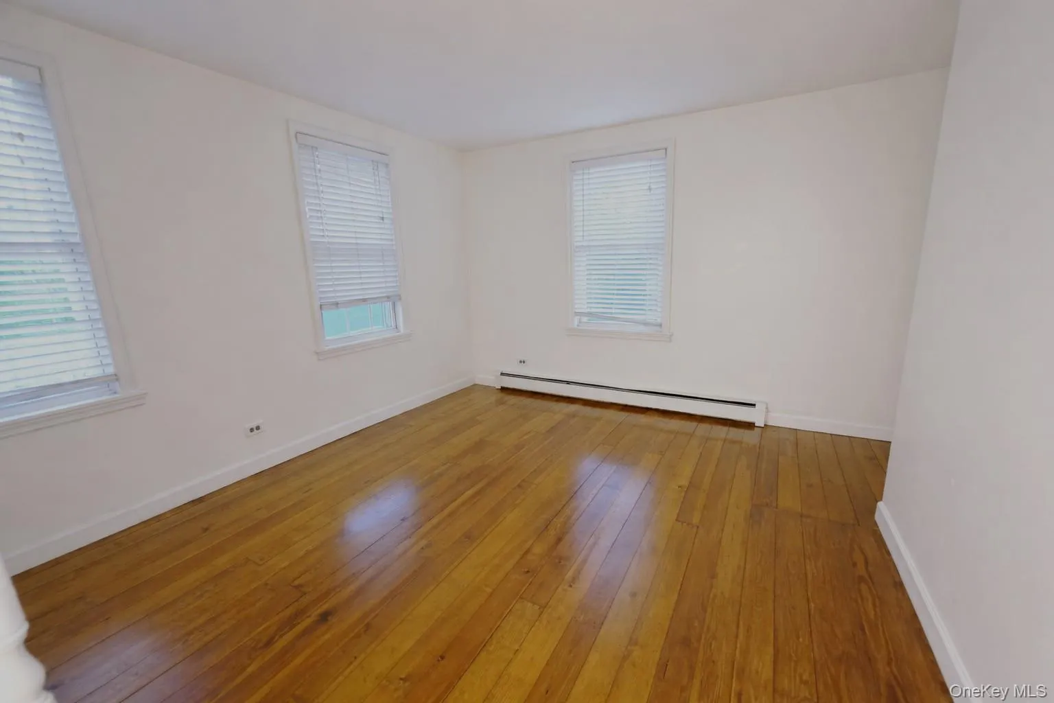 60 Main Street, Orangetown, NY, 2 Bedrooms Bedrooms, 6 Rooms Rooms,1 BathroomBathrooms,Residential Lease,For Rent,Main,0,985003 60 Main Street, Orangetown, NY, 2 Bedrooms Bedrooms, 6 Rooms Rooms,1 BathroomBathrooms,Residential Lease,For Rent,Main,0,985003