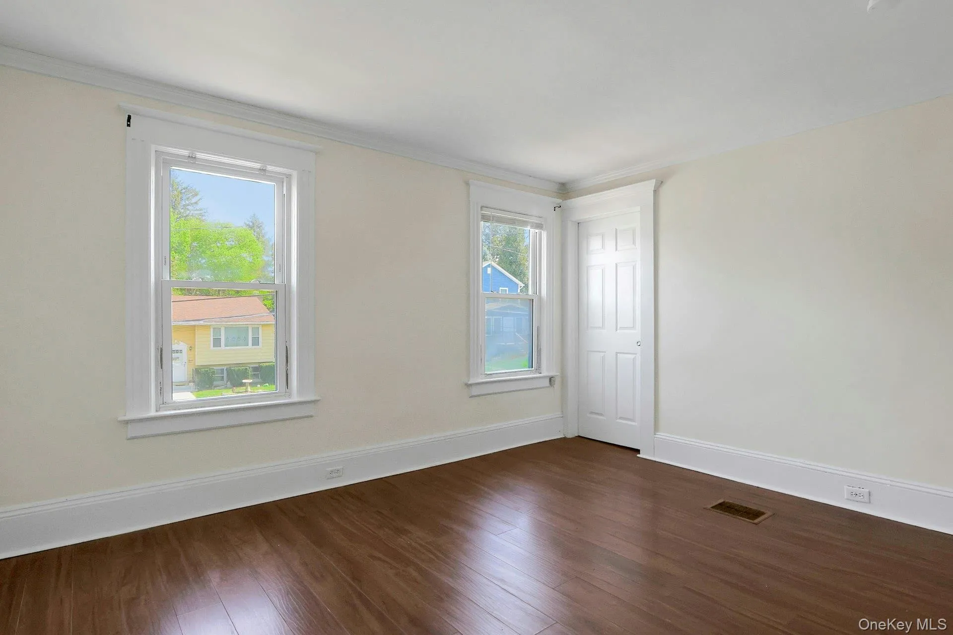 24 Firth Street, Cornwall, NY, 3 Bedrooms Bedrooms, 6 Rooms Rooms,1 BathroomBathrooms,Residential Lease,For Rent,Firth,0,985004 24 Firth Street, Cornwall, NY, 3 Bedrooms Bedrooms, 6 Rooms Rooms,1 BathroomBathrooms,Residential Lease,For Rent,Firth,0,985004
