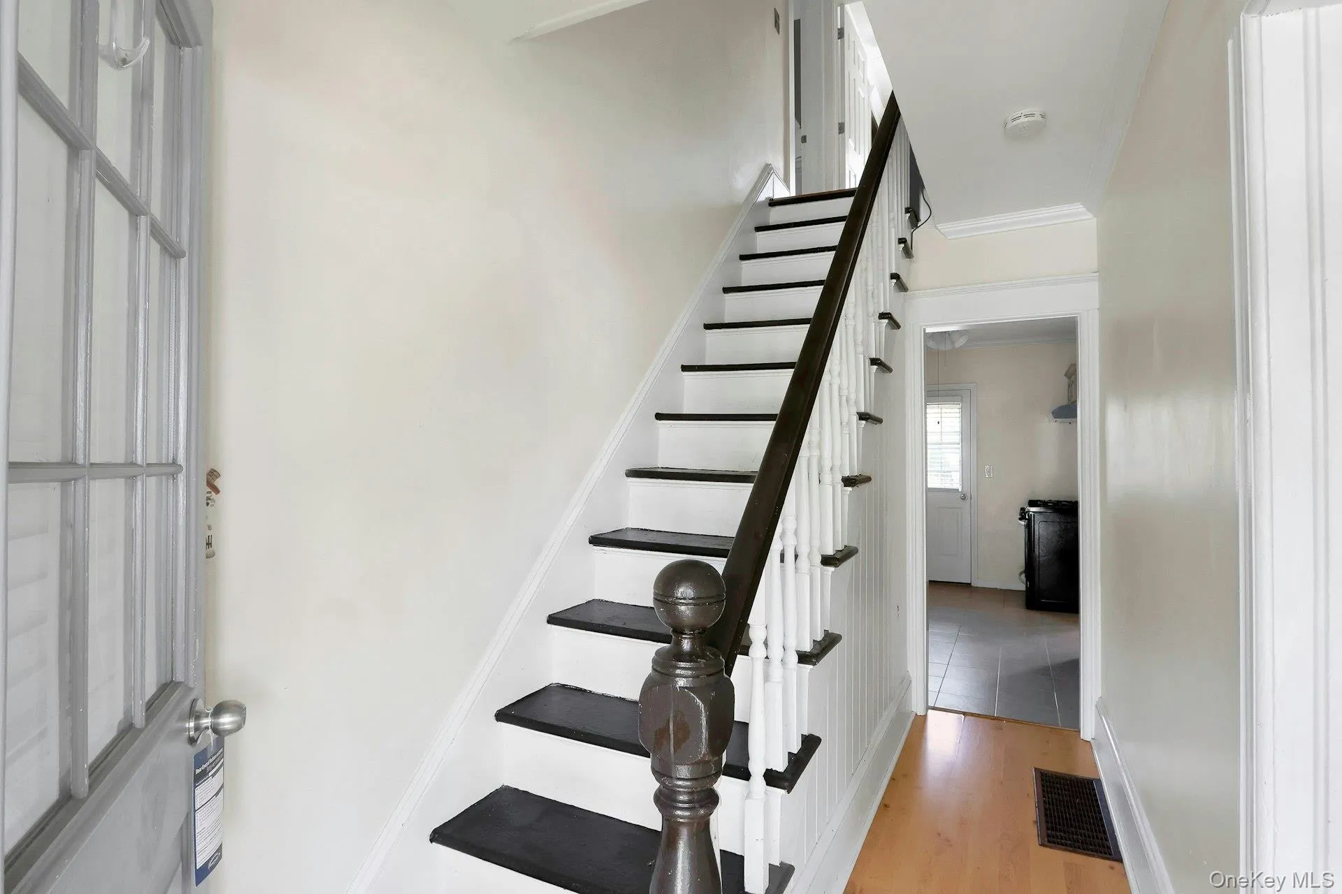 24 Firth Street, Cornwall, NY, 3 Bedrooms Bedrooms, 6 Rooms Rooms,1 BathroomBathrooms,Residential Lease,For Rent,Firth,0,985004 24 Firth Street, Cornwall, NY, 3 Bedrooms Bedrooms, 6 Rooms Rooms,1 BathroomBathrooms,Residential Lease,For Rent,Firth,0,985004