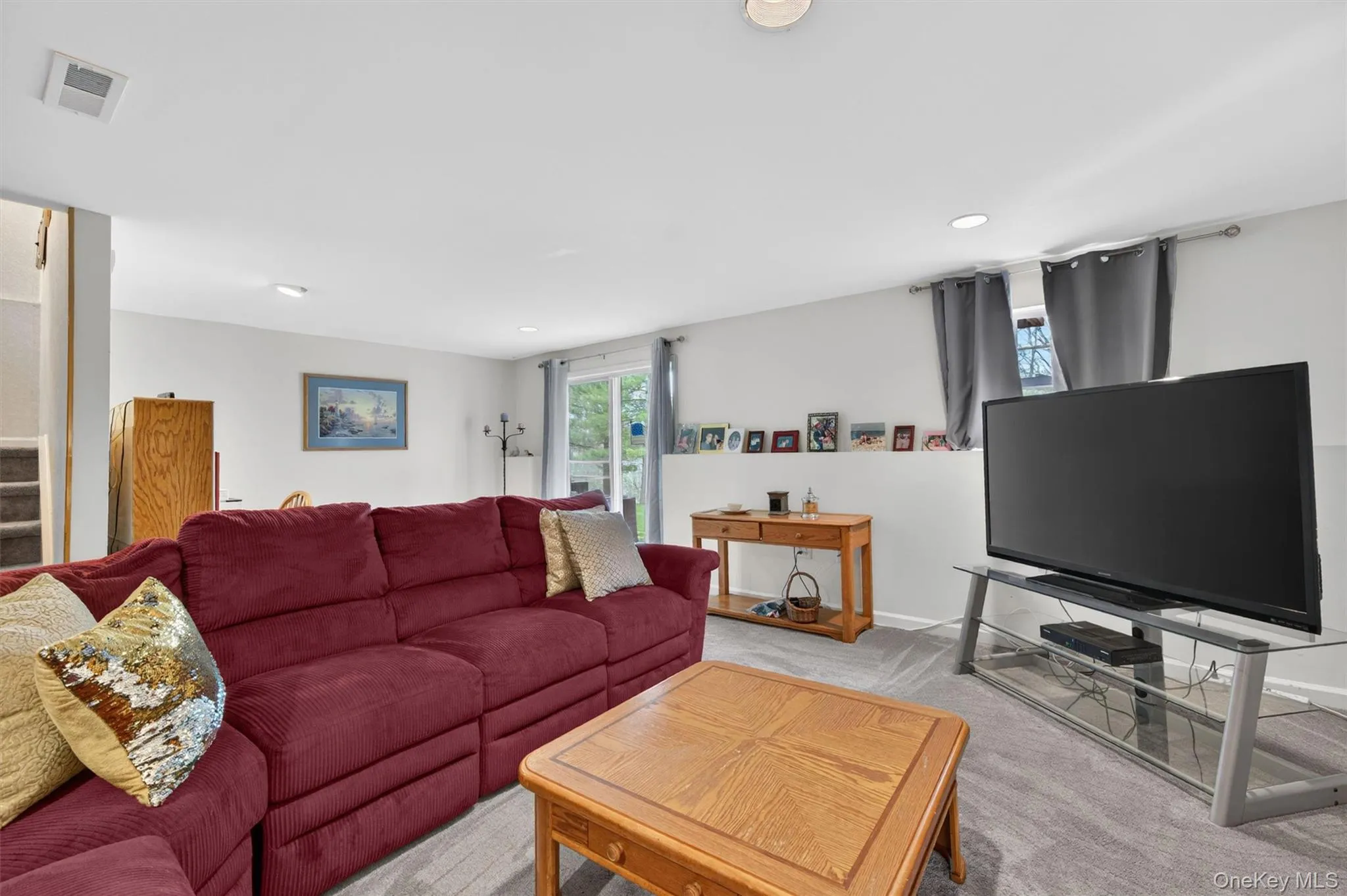 28 Lois Lane, Monroe, NY, 3 Bedrooms Bedrooms, 6 Rooms Rooms,2 BathroomsBathrooms,Residential,For Rent,Lois,0,985005 28 Lois Lane, Monroe, NY, 3 Bedrooms Bedrooms, 6 Rooms Rooms,2 BathroomsBathrooms,Residential,For Rent,Lois,0,985005