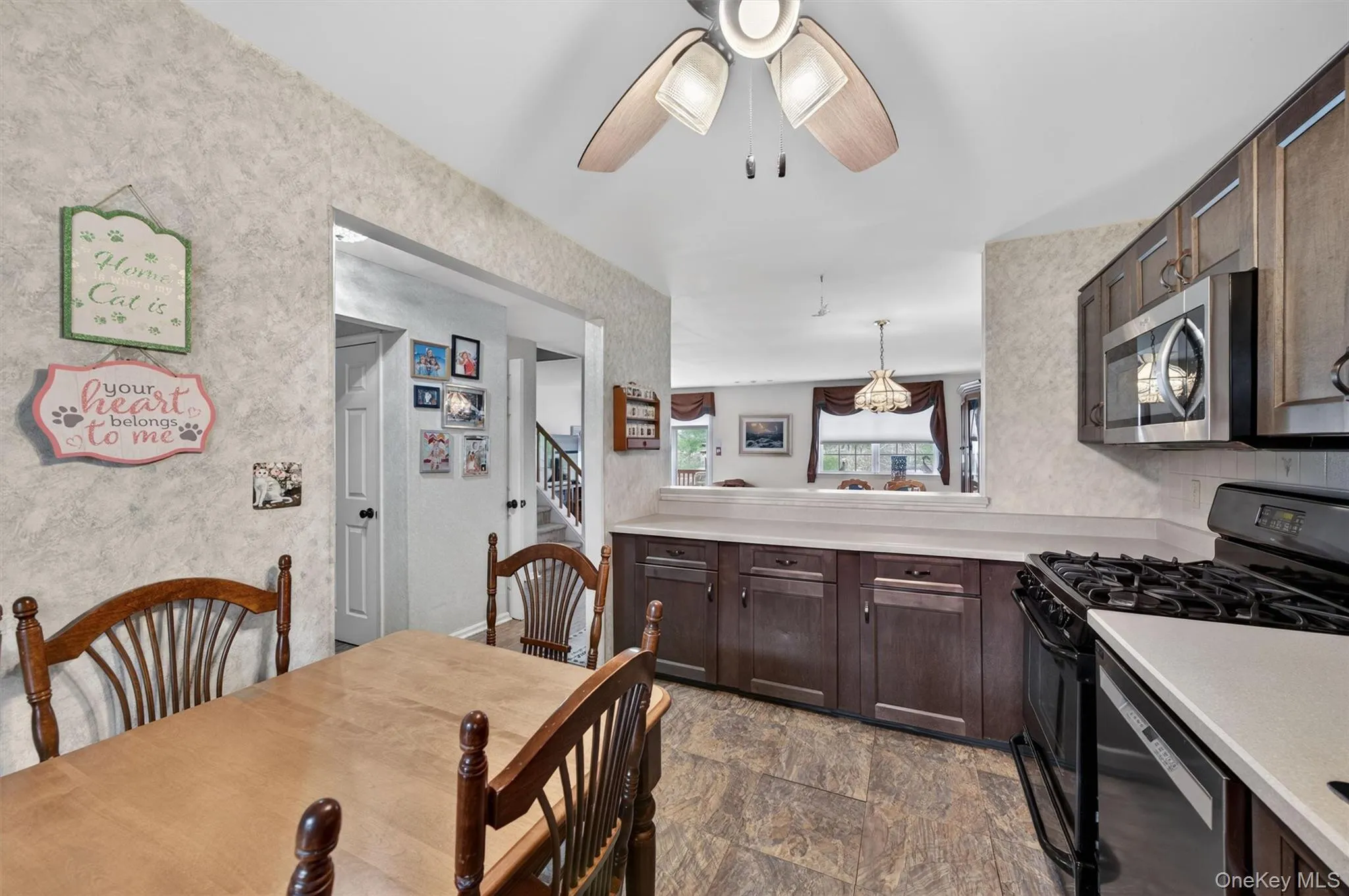 28 Lois Lane, Monroe, NY, 3 Bedrooms Bedrooms, 6 Rooms Rooms,2 BathroomsBathrooms,Residential,For Rent,Lois,0,985005 28 Lois Lane, Monroe, NY, 3 Bedrooms Bedrooms, 6 Rooms Rooms,2 BathroomsBathrooms,Residential,For Rent,Lois,0,985005