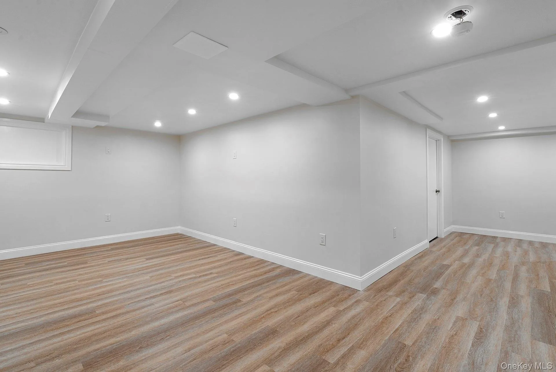 30 Sagg Road, Southampton, NY, 3 Bedrooms Bedrooms, 5 Rooms Rooms,2 BathroomsBathrooms,Residential,For Rent,Sagg,0,985035 30 Sagg Road, Southampton, NY, 3 Bedrooms Bedrooms, 5 Rooms Rooms,2 BathroomsBathrooms,Residential,For Rent,Sagg,0,985035