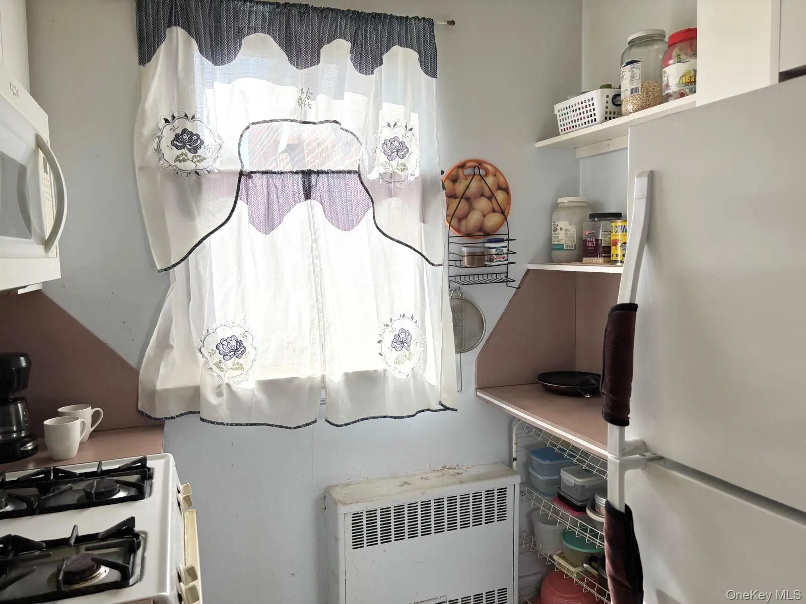 87-19 204th Street, New York, NY, 2 Bedrooms Bedrooms, 3 Rooms Rooms,1 BathroomBathrooms,Residential,For Rent,204th,0,KEY985040 87-19 204th Street, New York, NY, 2 Bedrooms Bedrooms, 3 Rooms Rooms,1 BathroomBathrooms,Residential,For Rent,204th,0,KEY985040