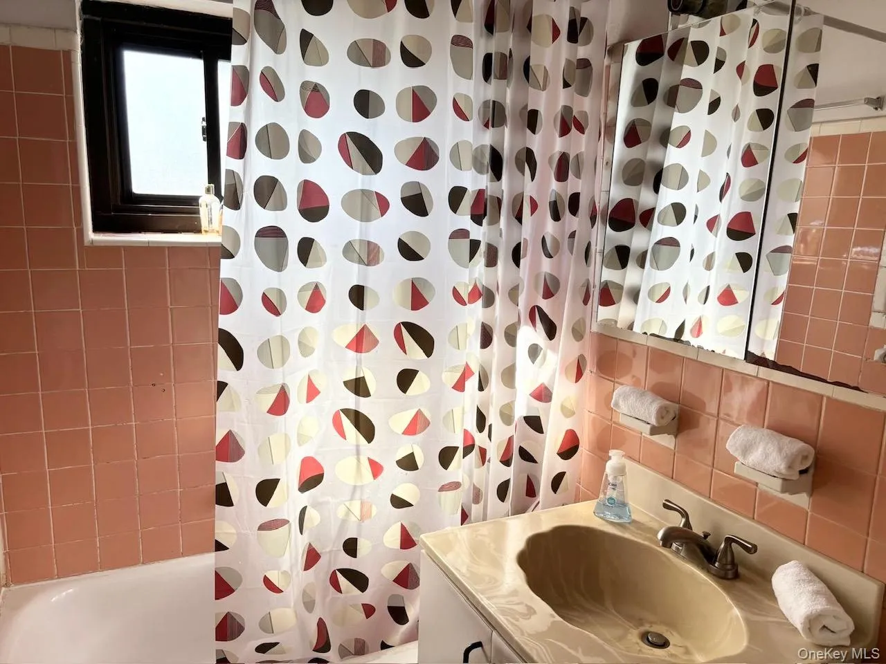 87-19 204th Street, New York, NY, 2 Bedrooms Bedrooms, 3 Rooms Rooms,1 BathroomBathrooms,Residential,For Rent,204th,0,KEY985040 87-19 204th Street, New York, NY, 2 Bedrooms Bedrooms, 3 Rooms Rooms,1 BathroomBathrooms,Residential,For Rent,204th,0,KEY985040