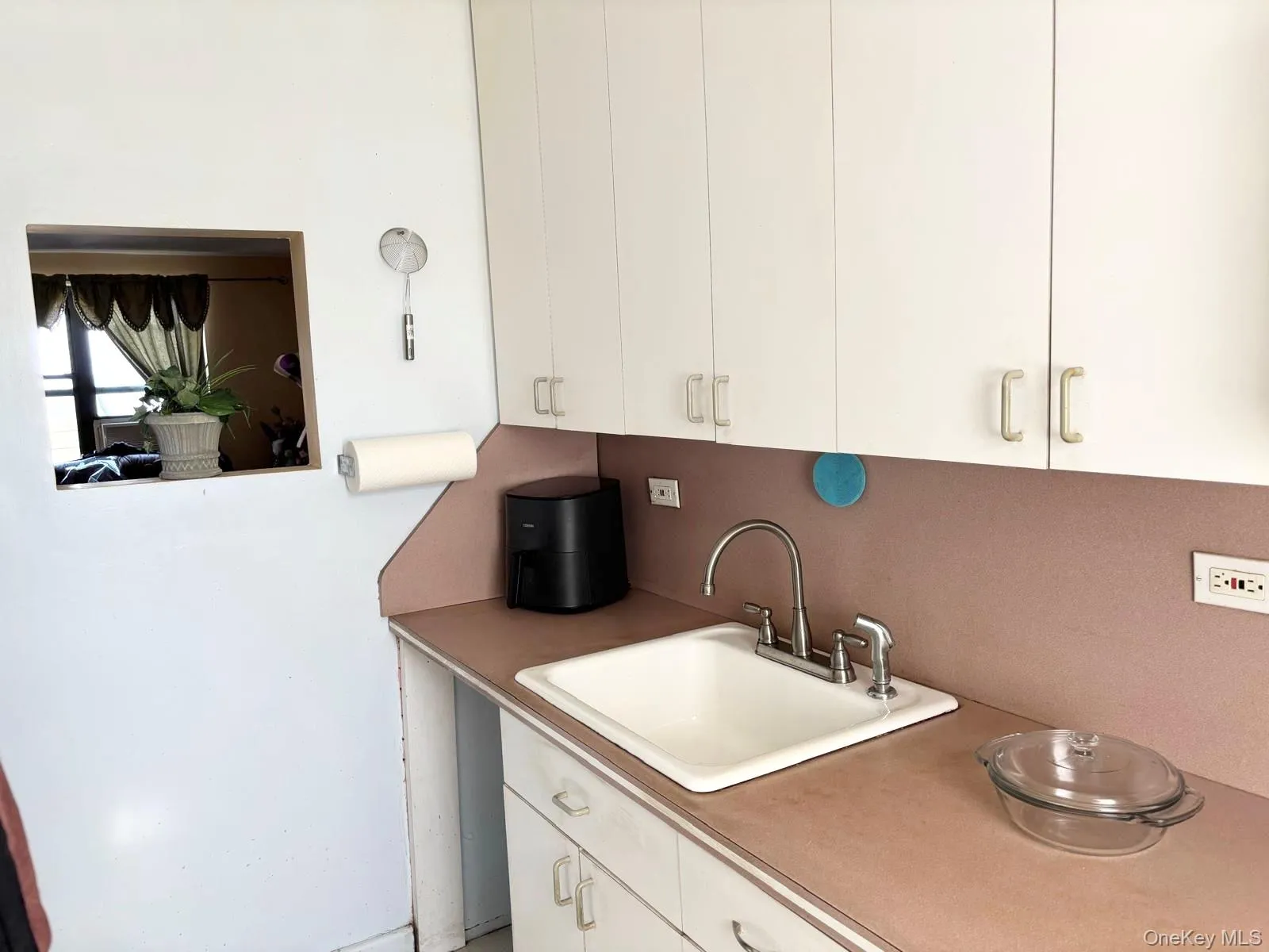 87-19 204th Street, New York, NY, 2 Bedrooms Bedrooms, 3 Rooms Rooms,1 BathroomBathrooms,Residential,For Rent,204th,0,KEY985040 87-19 204th Street, New York, NY, 2 Bedrooms Bedrooms, 3 Rooms Rooms,1 BathroomBathrooms,Residential,For Rent,204th,0,KEY985040