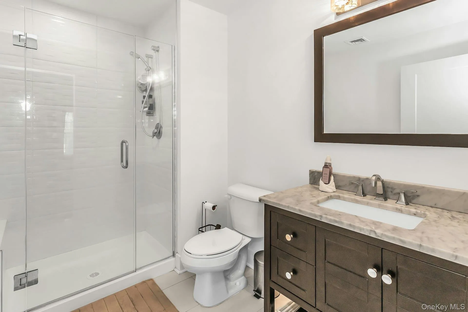 704 Breton Way, Glen Cove, NY, 2 Bedrooms Bedrooms, 4 Rooms Rooms,2 BathroomsBathrooms,Residential,For Rent,Breton,0,985041 704 Breton Way, Glen Cove, NY, 2 Bedrooms Bedrooms, 4 Rooms Rooms,2 BathroomsBathrooms,Residential,For Rent,Breton,0,985041