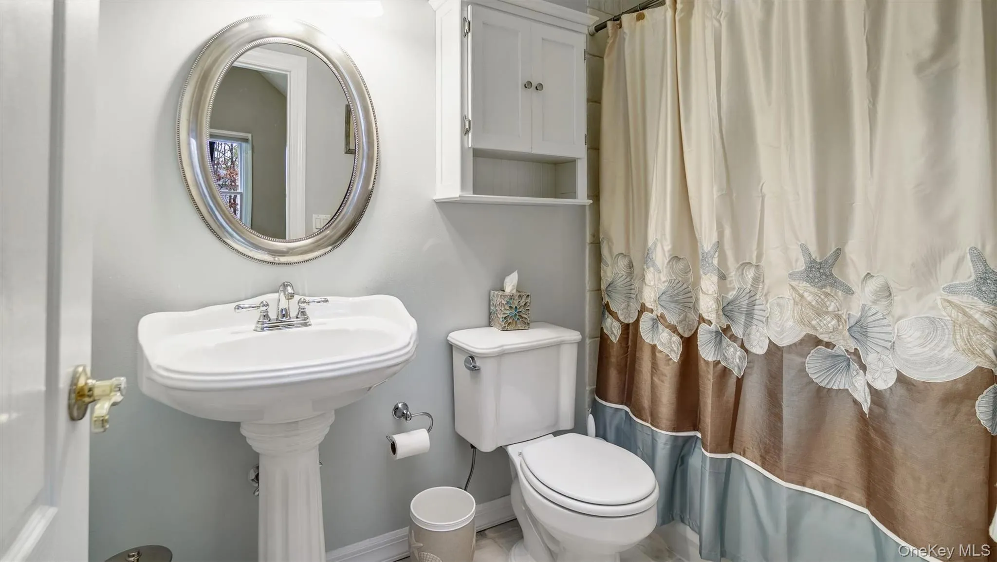 151 Chardonnay Drive, Southampton, NY, 5 Bedrooms Bedrooms, 18 Rooms Rooms,4 BathroomsBathrooms,Residential Lease,For Rent,Chardonnay,0,985042 151 Chardonnay Drive, Southampton, NY, 5 Bedrooms Bedrooms, 18 Rooms Rooms,4 BathroomsBathrooms,Residential Lease,For Rent,Chardonnay,0,985042
