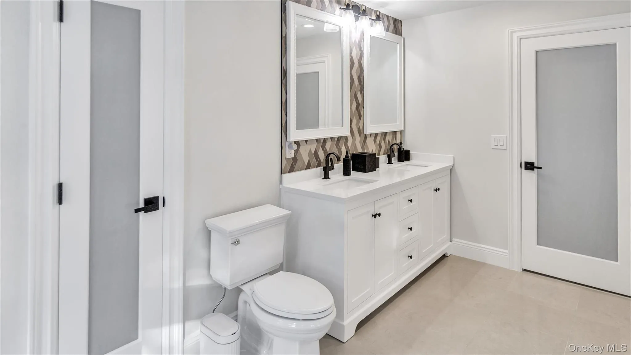 151 Chardonnay Drive, Southampton, NY, 5 Bedrooms Bedrooms, 18 Rooms Rooms,4 BathroomsBathrooms,Residential Lease,For Rent,Chardonnay,0,985042 151 Chardonnay Drive, Southampton, NY, 5 Bedrooms Bedrooms, 18 Rooms Rooms,4 BathroomsBathrooms,Residential Lease,For Rent,Chardonnay,0,985042