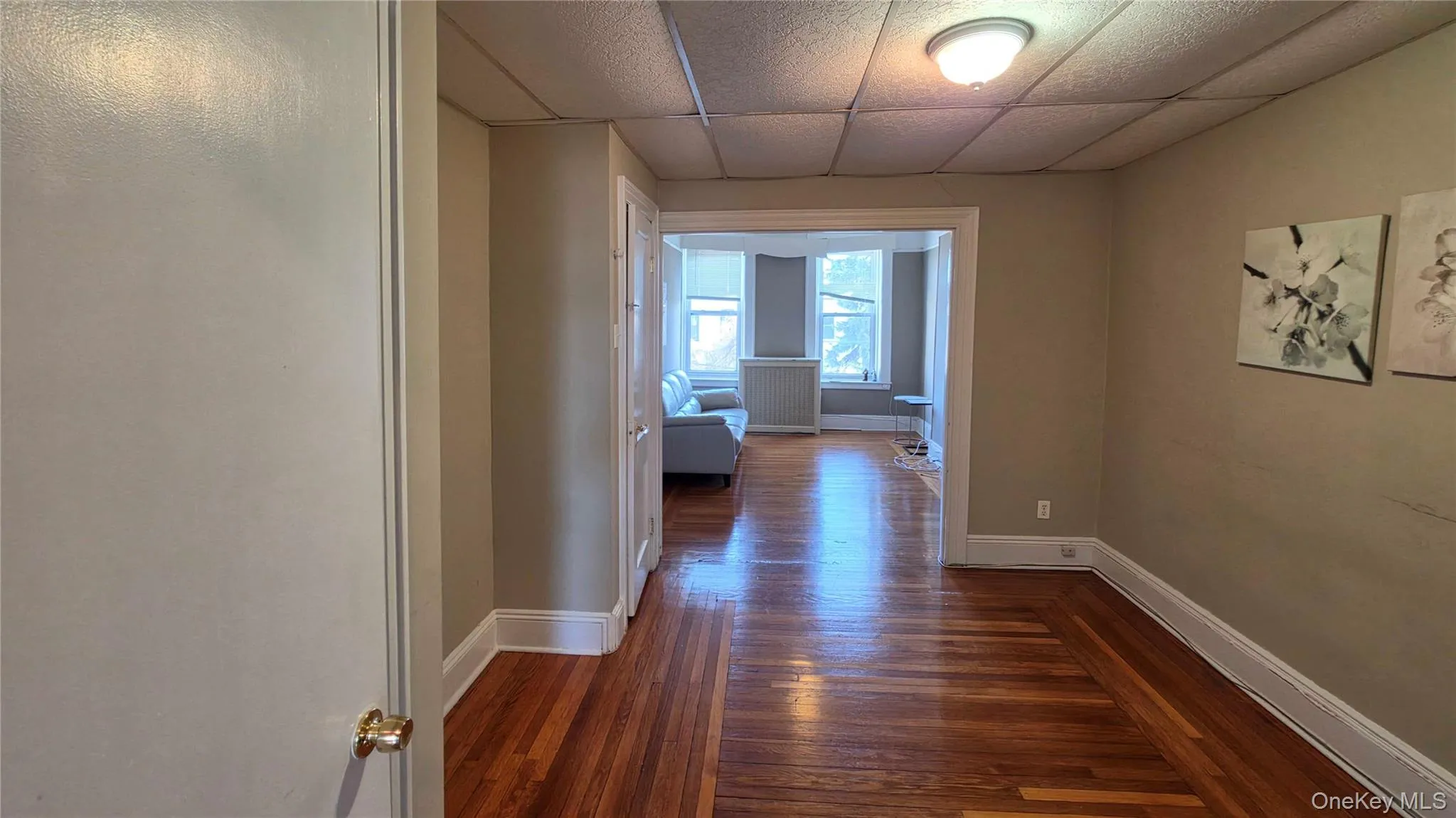 60-24 70th Avenue, New York, NY, 3 Bedrooms Bedrooms, 6 Rooms Rooms,1 BathroomBathrooms,Residential Lease,For Rent,70th,0,985047 60-24 70th Avenue, New York, NY, 3 Bedrooms Bedrooms, 6 Rooms Rooms,1 BathroomBathrooms,Residential Lease,For Rent,70th,0,985047