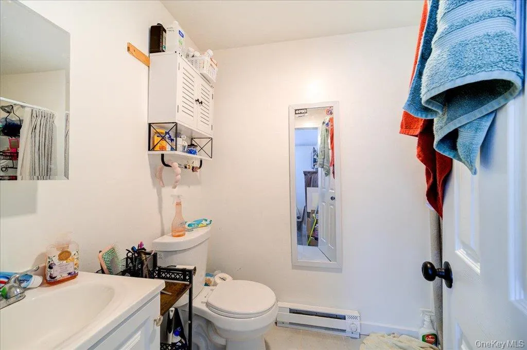1256 North Avenue, Beacon, NY, 1 Bedroom Bedrooms, 3 Rooms Rooms,1 BathroomBathrooms,Residential Lease,For Rent,North,0,985049 1256 North Avenue, Beacon, NY, 1 Bedroom Bedrooms, 3 Rooms Rooms,1 BathroomBathrooms,Residential Lease,For Rent,North,0,985049