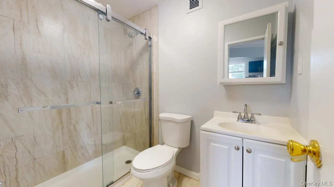 85-18 Lefferts Boulevard, New York, NY, 1 Bedroom Bedrooms, 3 Rooms Rooms,1 BathroomBathrooms,Residential Lease,For Rent,Lefferts,0,985051 85-18 Lefferts Boulevard, New York, NY, 1 Bedroom Bedrooms, 3 Rooms Rooms,1 BathroomBathrooms,Residential Lease,For Rent,Lefferts,0,985051