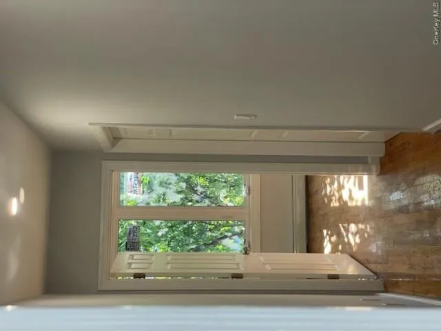 33 Union Lane, Mount Vernon, NY, 5 Bedrooms Bedrooms, 8 Rooms Rooms,1 BathroomBathrooms,Residential Lease,For Rent,Union,0,985052 33 Union Lane, Mount Vernon, NY, 5 Bedrooms Bedrooms, 8 Rooms Rooms,1 BathroomBathrooms,Residential Lease,For Rent,Union,0,985052