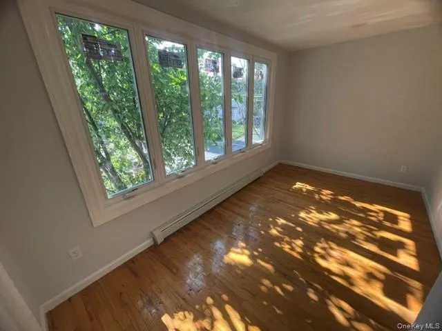 33 Union Lane, Mount Vernon, NY, 5 Bedrooms Bedrooms, 8 Rooms Rooms,1 BathroomBathrooms,Residential Lease,For Rent,Union,0,985052 33 Union Lane, Mount Vernon, NY, 5 Bedrooms Bedrooms, 8 Rooms Rooms,1 BathroomBathrooms,Residential Lease,For Rent,Union,0,985052