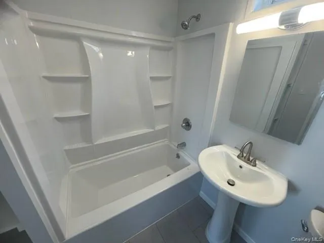 33 Union Lane, Mount Vernon, NY, 5 Bedrooms Bedrooms, 8 Rooms Rooms,1 BathroomBathrooms,Residential Lease,For Rent,Union,0,985052 33 Union Lane, Mount Vernon, NY, 5 Bedrooms Bedrooms, 8 Rooms Rooms,1 BathroomBathrooms,Residential Lease,For Rent,Union,0,985052