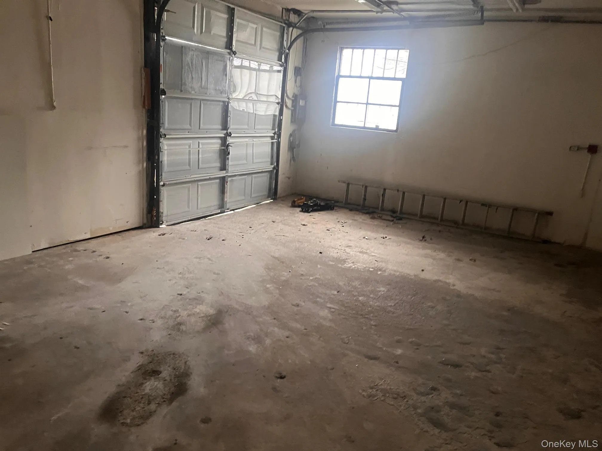 632 Long Island Avenue, Babylon, NY, ,Commercial Lease,For Rent,Long Island,0,985077 632 Long Island Avenue, Babylon, NY, ,Commercial Lease,For Rent,Long Island,0,985077