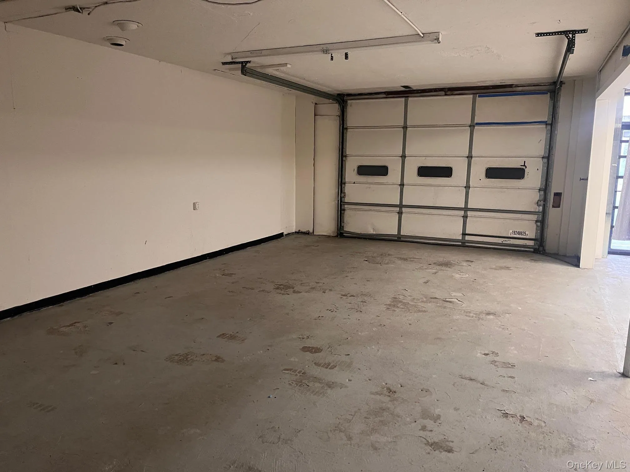 632 Long Island Avenue, Babylon, NY, ,Commercial Lease,For Rent,Long Island,0,985077 632 Long Island Avenue, Babylon, NY, ,Commercial Lease,For Rent,Long Island,0,985077