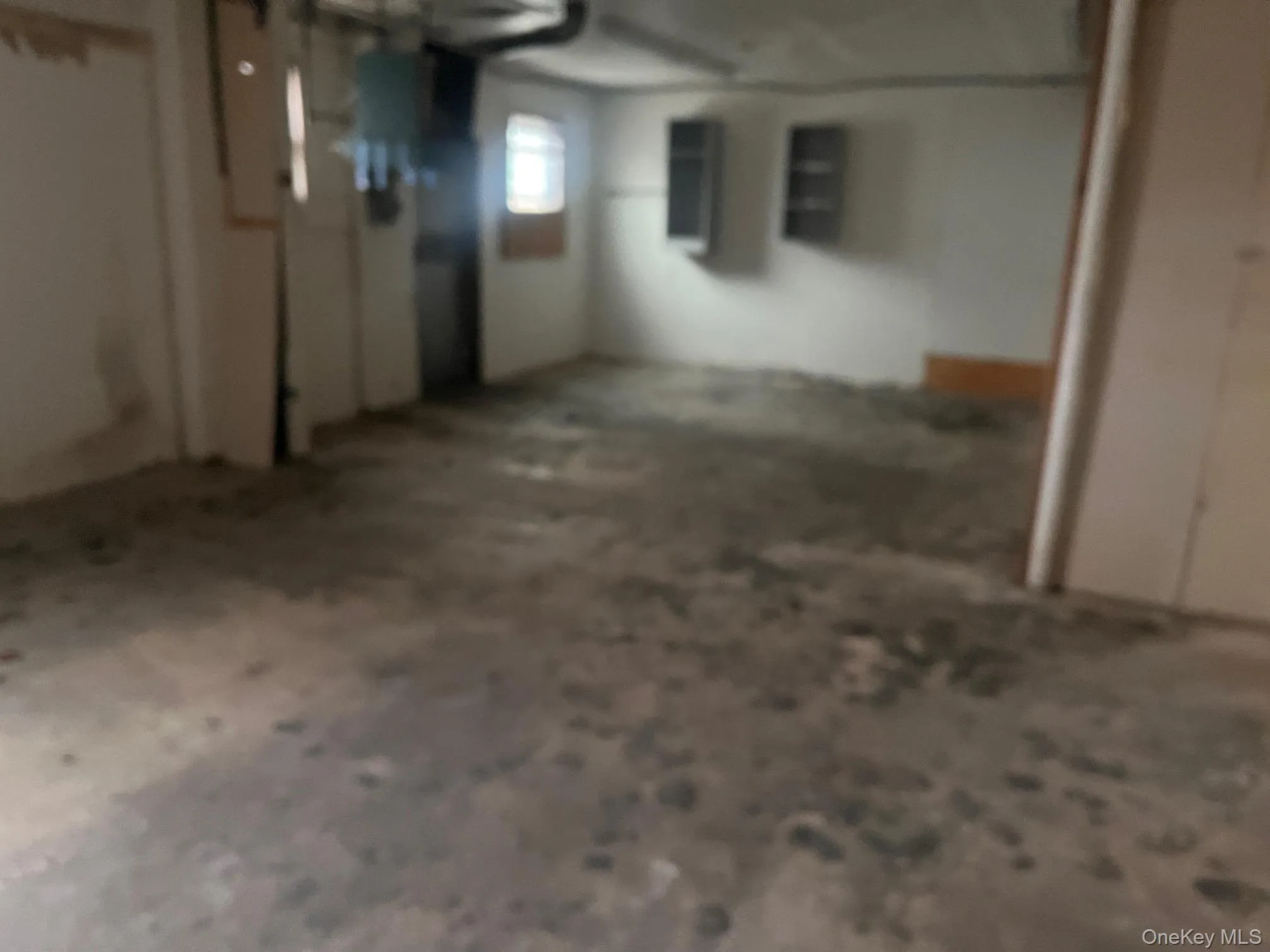 632 Long Island Avenue, Babylon, NY, ,Commercial Lease,For Rent,Long Island,0,985077 632 Long Island Avenue, Babylon, NY, ,Commercial Lease,For Rent,Long Island,0,985077