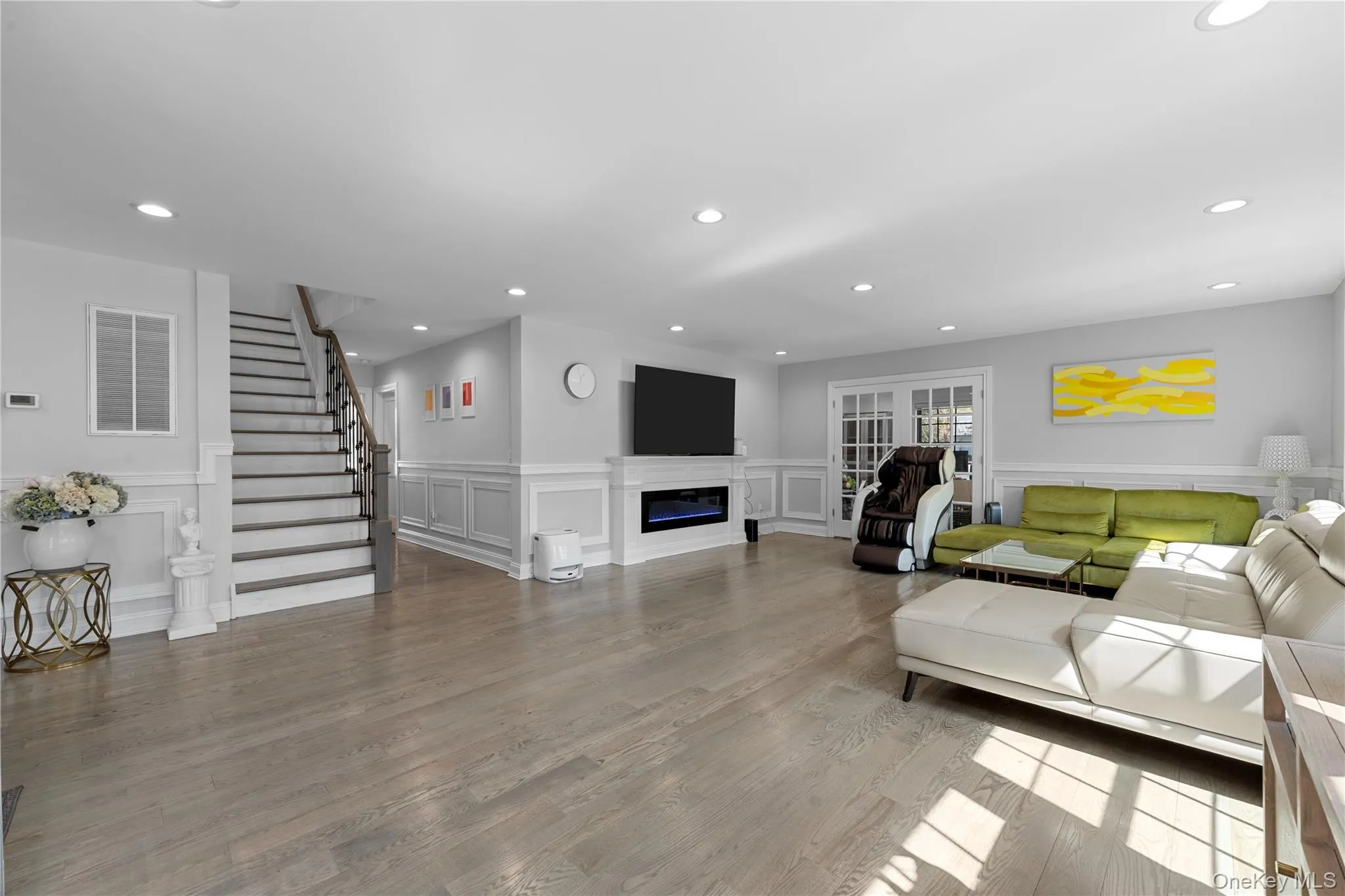 2 Pine Drive, North Hempstead, NY, 5 Bedrooms Bedrooms, 10 Rooms Rooms,5 BathroomsBathrooms,Residential,For Rent,Pine,0,985081 2 Pine Drive, North Hempstead, NY, 5 Bedrooms Bedrooms, 10 Rooms Rooms,5 BathroomsBathrooms,Residential,For Rent,Pine,0,985081