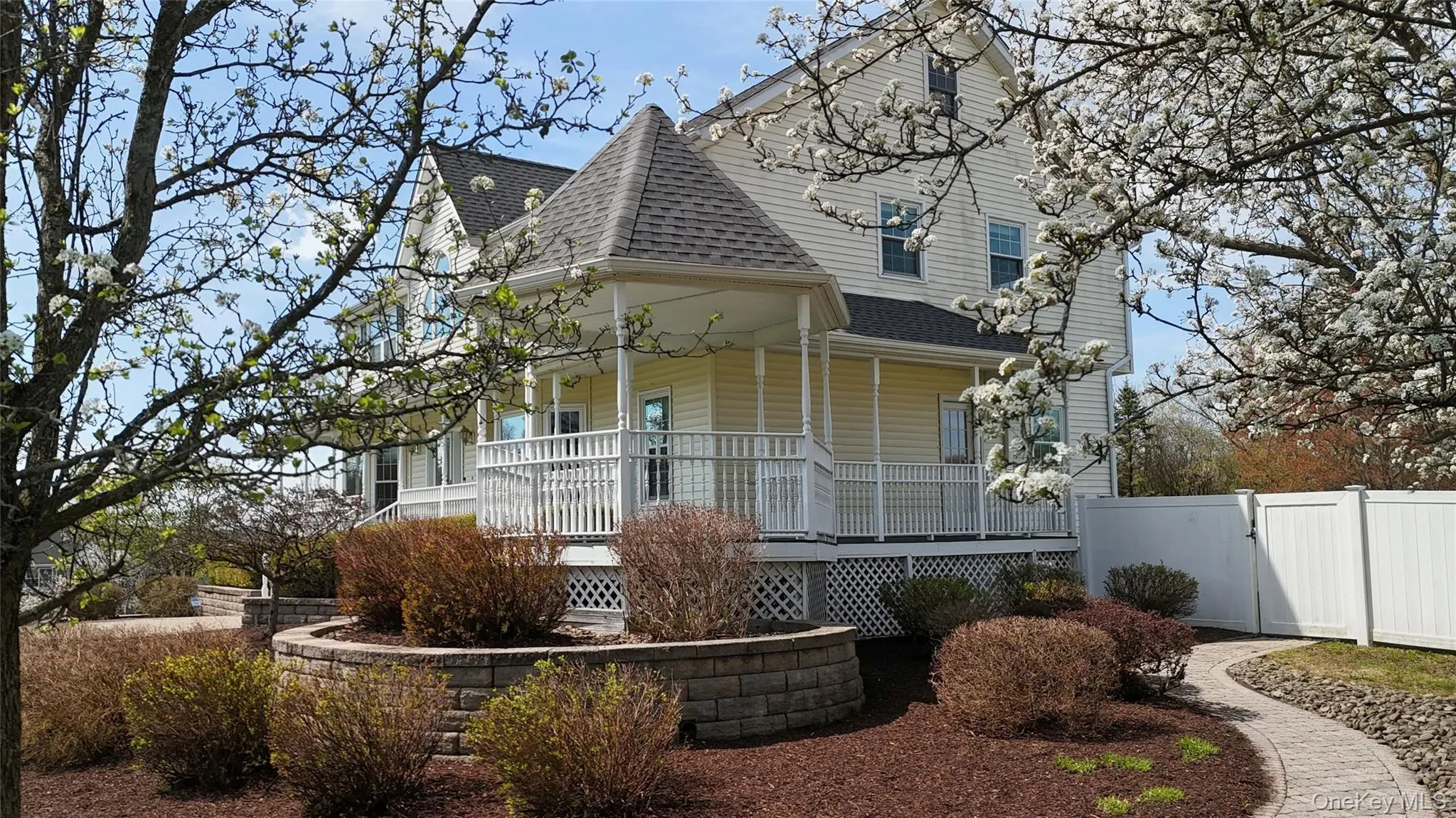 6 Cara Court, Goshen, NY, 4 Bedrooms Bedrooms, 12 Rooms Rooms,3 BathroomsBathrooms,Residential Sale,For Rent,Cara,0,985110 6 Cara Court, Goshen, NY, 4 Bedrooms Bedrooms, 12 Rooms Rooms,3 BathroomsBathrooms,Residential Sale,For Rent,Cara,0,985110