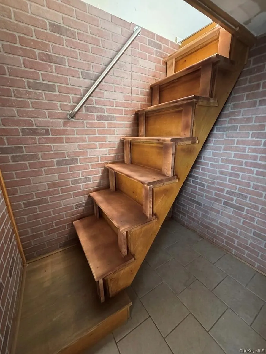 21 Center Street, Highlands, NY, 3 Bedrooms Bedrooms, 7 Rooms Rooms,1 BathroomBathrooms,Residential,For Rent,Center,0,985113 21 Center Street, Highlands, NY, 3 Bedrooms Bedrooms, 7 Rooms Rooms,1 BathroomBathrooms,Residential,For Rent,Center,0,985113