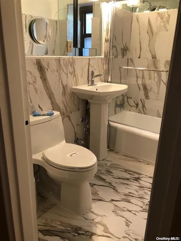 2 Town House Place, North Hempstead, NY, 1 Bedroom Bedrooms, 4 Rooms Rooms,1 BathroomBathrooms,Residential,For Rent,Town House,0,985138 2 Town House Place, North Hempstead, NY, 1 Bedroom Bedrooms, 4 Rooms Rooms,1 BathroomBathrooms,Residential,For Rent,Town House,0,985138