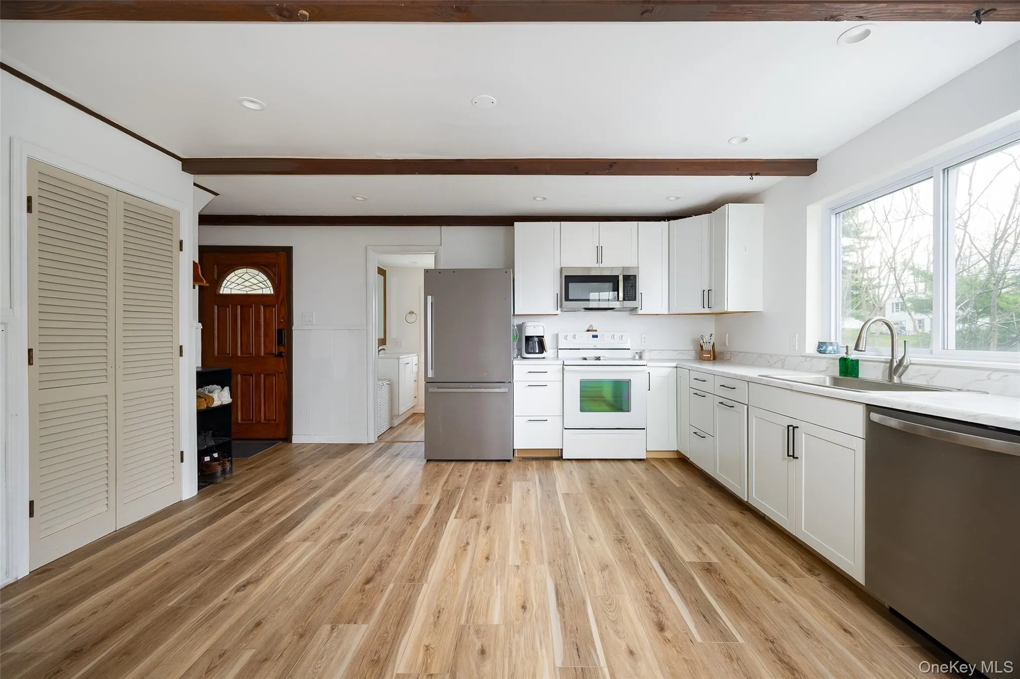 23 Howard Road, La Grange, NY, 3 Bedrooms Bedrooms, 8 Rooms Rooms,1 BathroomBathrooms,Residential,For Rent,Howard,0,985140 23 Howard Road, La Grange, NY, 3 Bedrooms Bedrooms, 8 Rooms Rooms,1 BathroomBathrooms,Residential,For Rent,Howard,0,985140