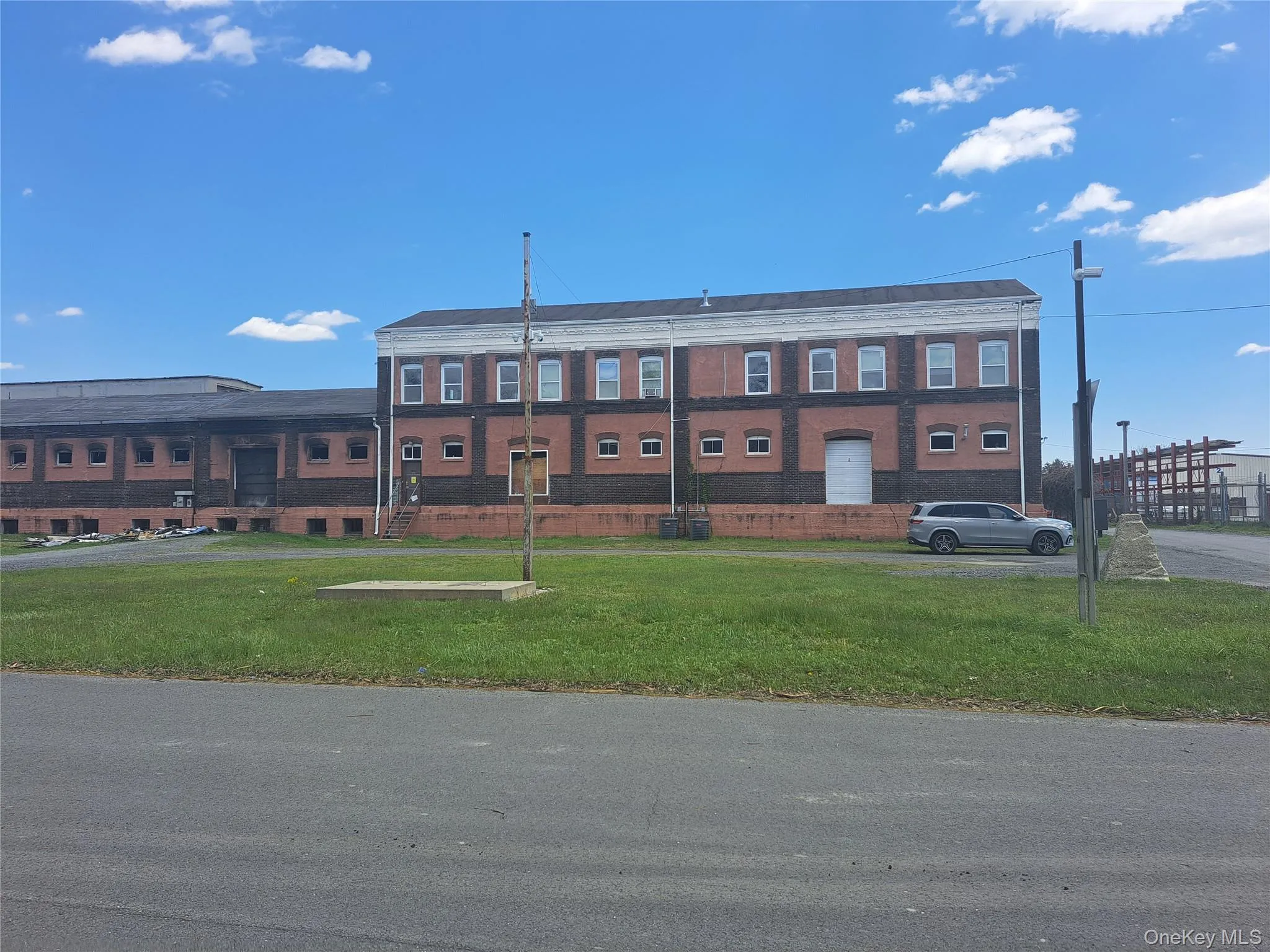 17-39 Midland Avenue, Middletown, NY, ,Commercial Lease,For Rent,Midland,0,985146 17-39 Midland Avenue, Middletown, NY, ,Commercial Lease,For Rent,Midland,0,985146