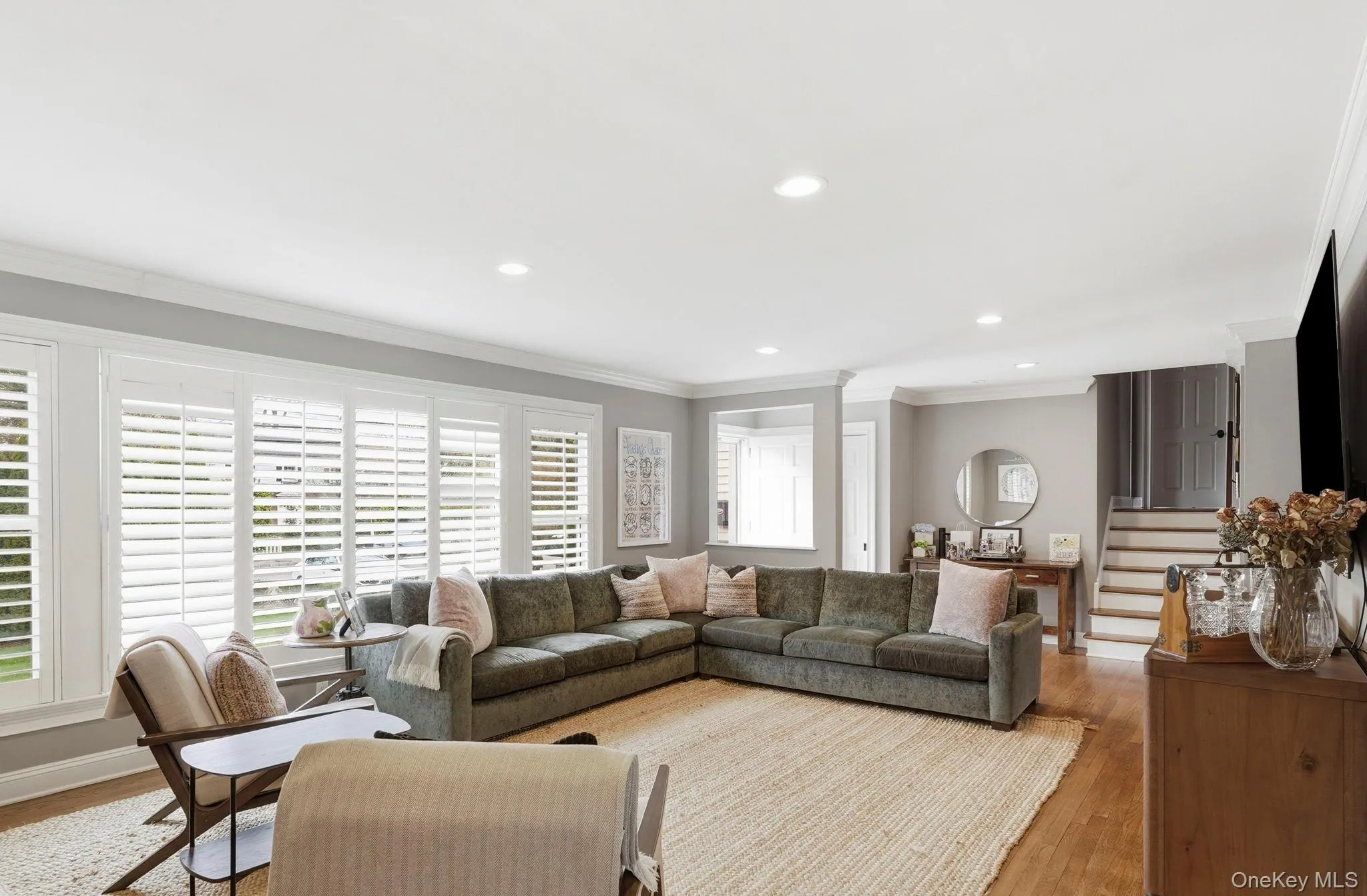 221 Mamaroneck Road, Scarsdale, NY, 4 Bedrooms Bedrooms, 8 Rooms Rooms,4 BathroomsBathrooms,Residential Lease,For Rent,Mamaroneck,0,985155 221 Mamaroneck Road, Scarsdale, NY, 4 Bedrooms Bedrooms, 8 Rooms Rooms,4 BathroomsBathrooms,Residential Lease,For Rent,Mamaroneck,0,985155