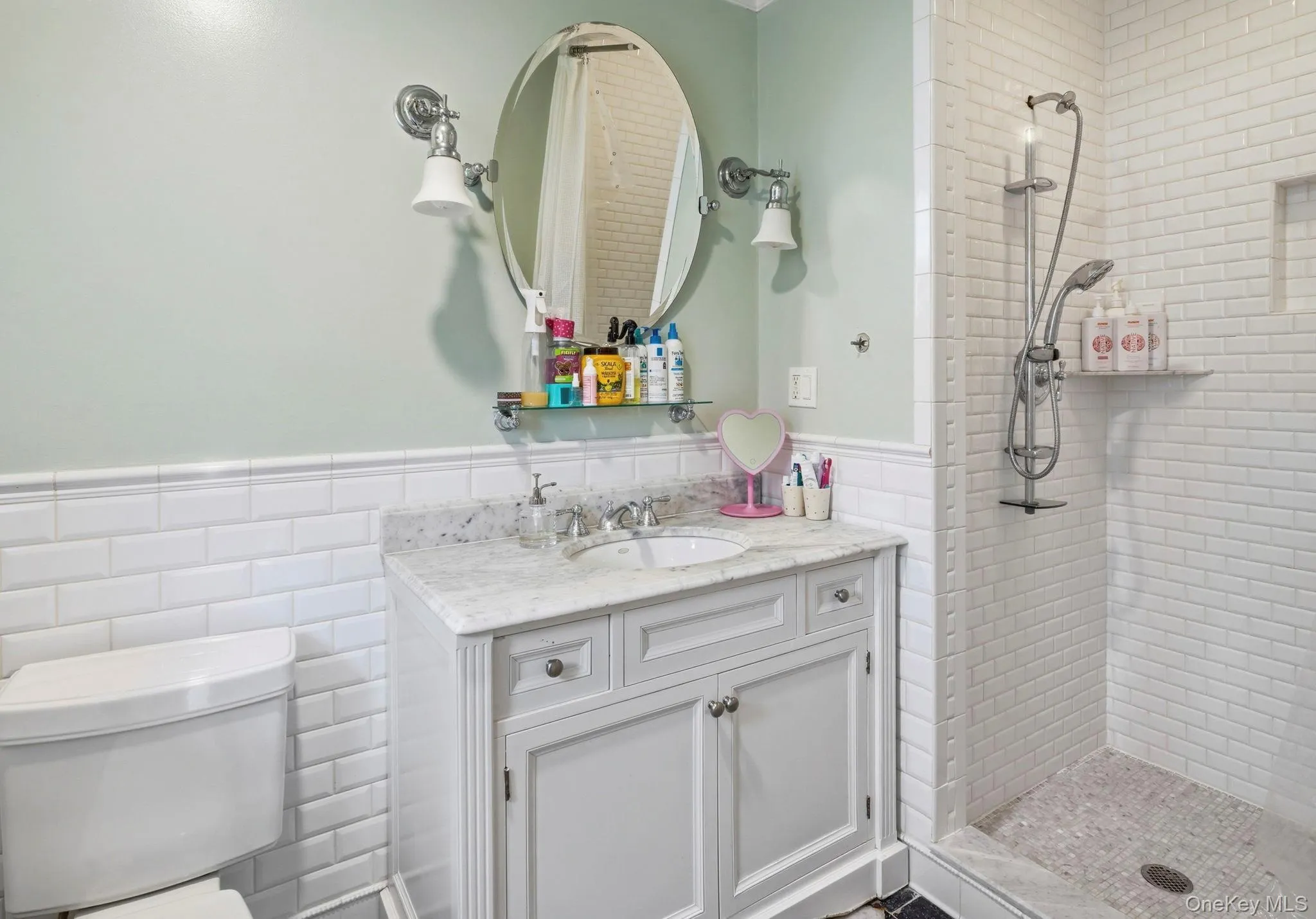 221 Mamaroneck Road, Scarsdale, NY, 4 Bedrooms Bedrooms, 8 Rooms Rooms,4 BathroomsBathrooms,Residential Lease,For Rent,Mamaroneck,0,985155 221 Mamaroneck Road, Scarsdale, NY, 4 Bedrooms Bedrooms, 8 Rooms Rooms,4 BathroomsBathrooms,Residential Lease,For Rent,Mamaroneck,0,985155