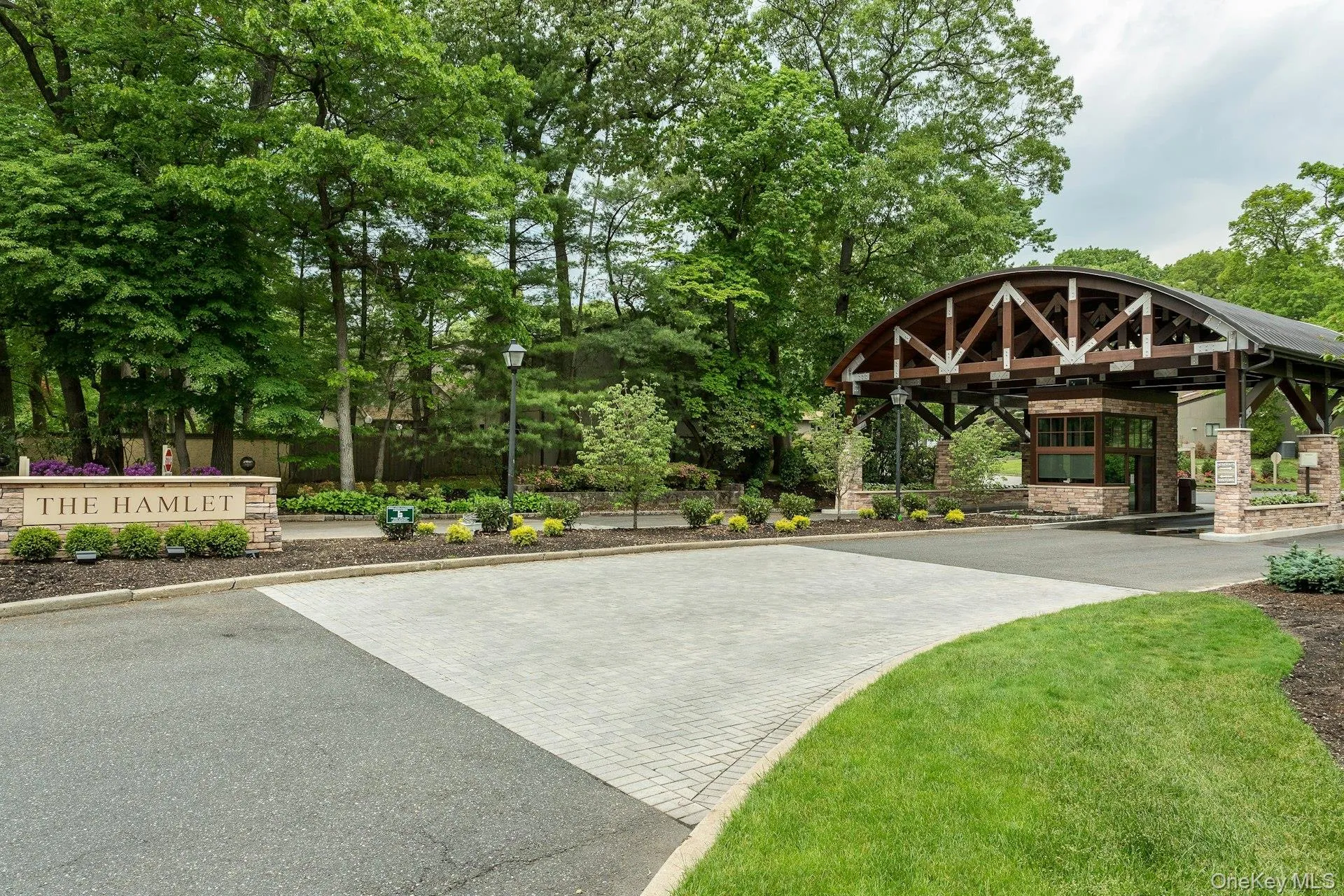 23 Meadowood Drive, Oyster Bay, NY, 3 Bedrooms Bedrooms, 5 Rooms Rooms,2 BathroomsBathrooms,Residential Lease,For Rent,Meadowood,0,985156 23 Meadowood Drive, Oyster Bay, NY, 3 Bedrooms Bedrooms, 5 Rooms Rooms,2 BathroomsBathrooms,Residential Lease,For Rent,Meadowood,0,985156