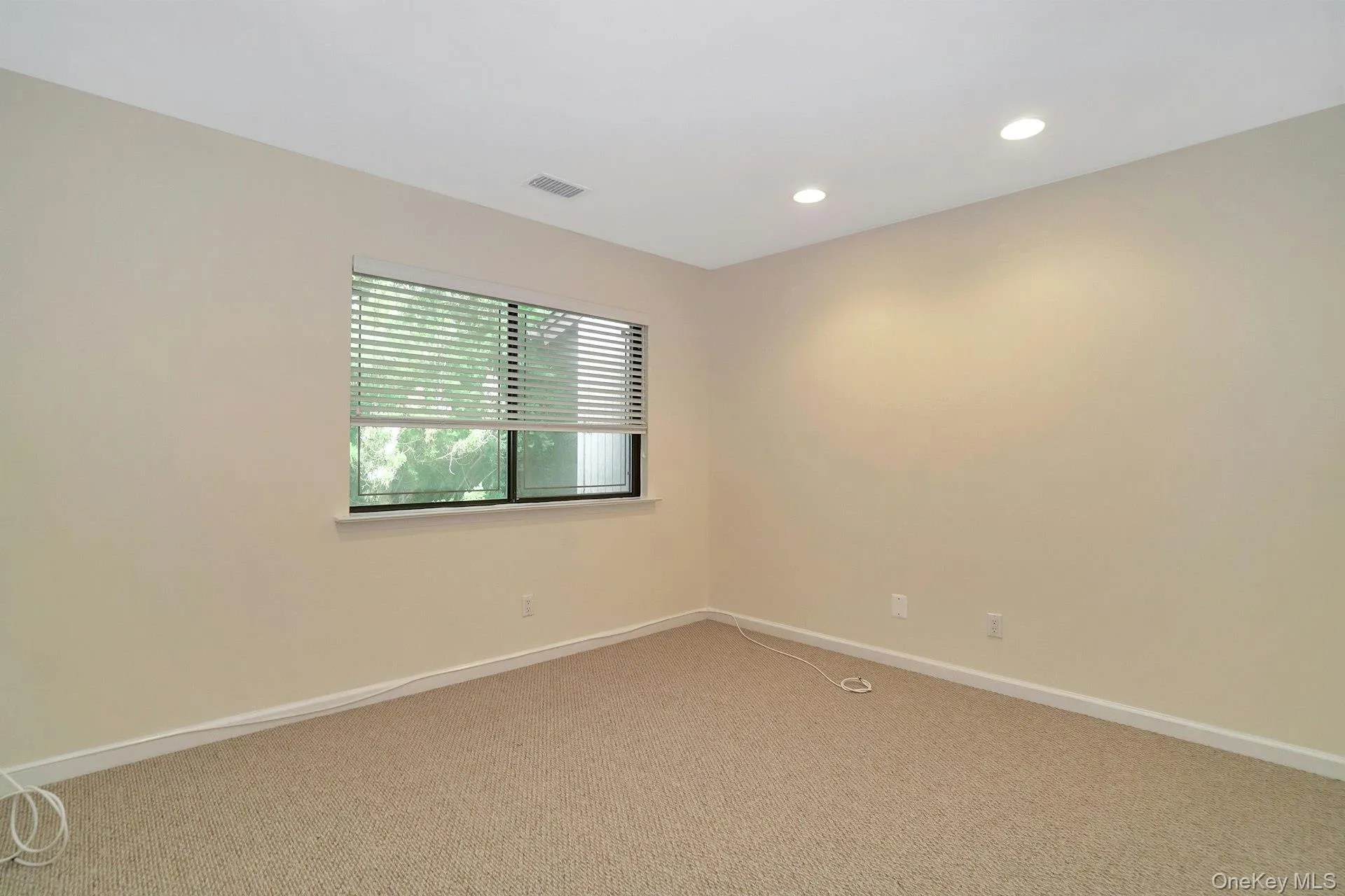 23 Meadowood Drive, Oyster Bay, NY, 3 Bedrooms Bedrooms, 5 Rooms Rooms,2 BathroomsBathrooms,Residential Lease,For Rent,Meadowood,0,985156 23 Meadowood Drive, Oyster Bay, NY, 3 Bedrooms Bedrooms, 5 Rooms Rooms,2 BathroomsBathrooms,Residential Lease,For Rent,Meadowood,0,985156